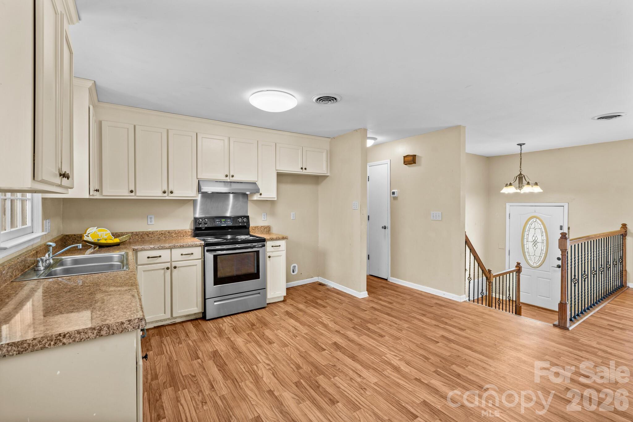 535 Log Barn Road — Salisbury