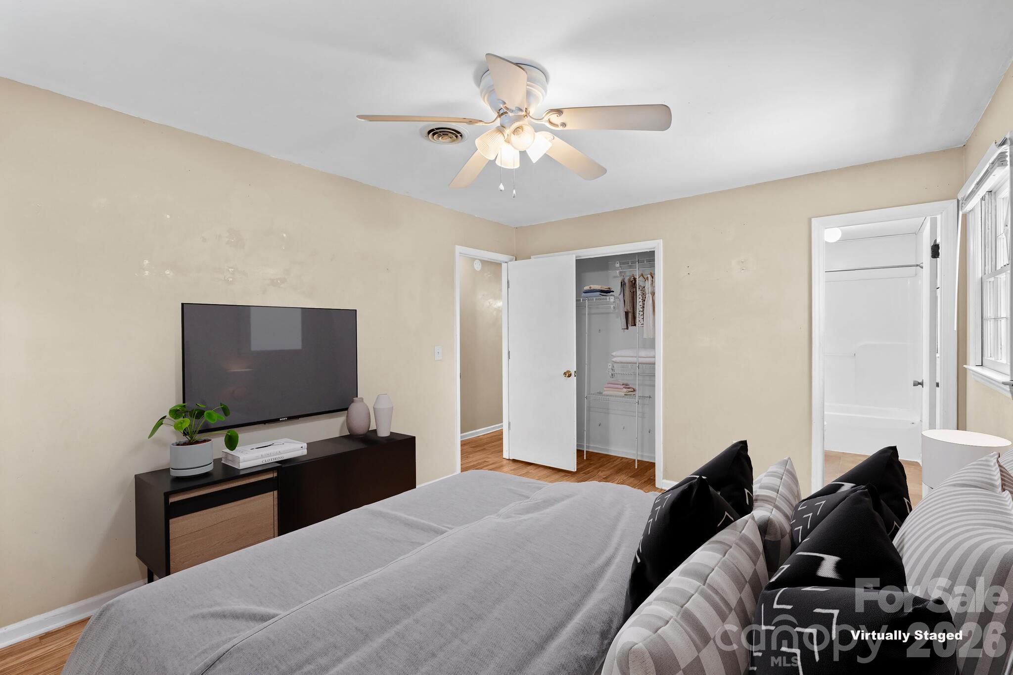 535 Log Barn Road — Salisbury