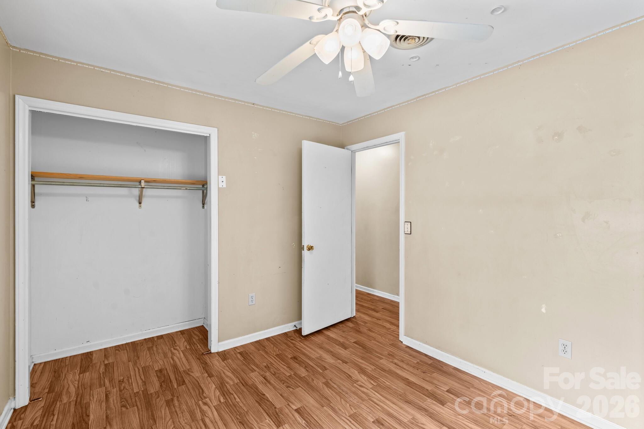 535 Log Barn Road — Salisbury