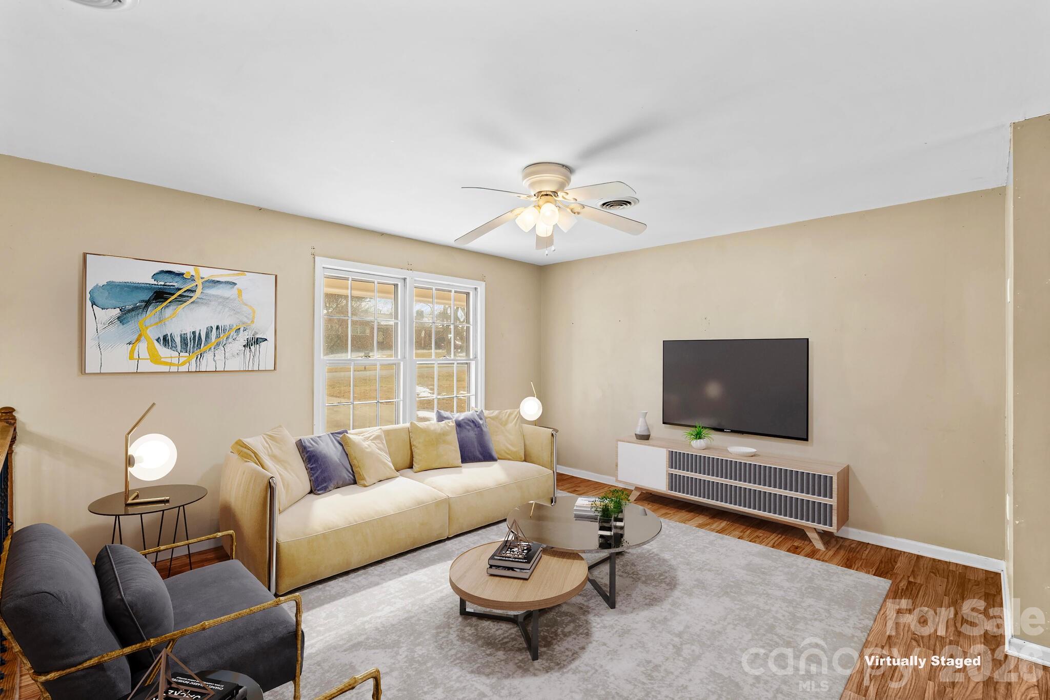 535 Log Barn Road — Salisbury