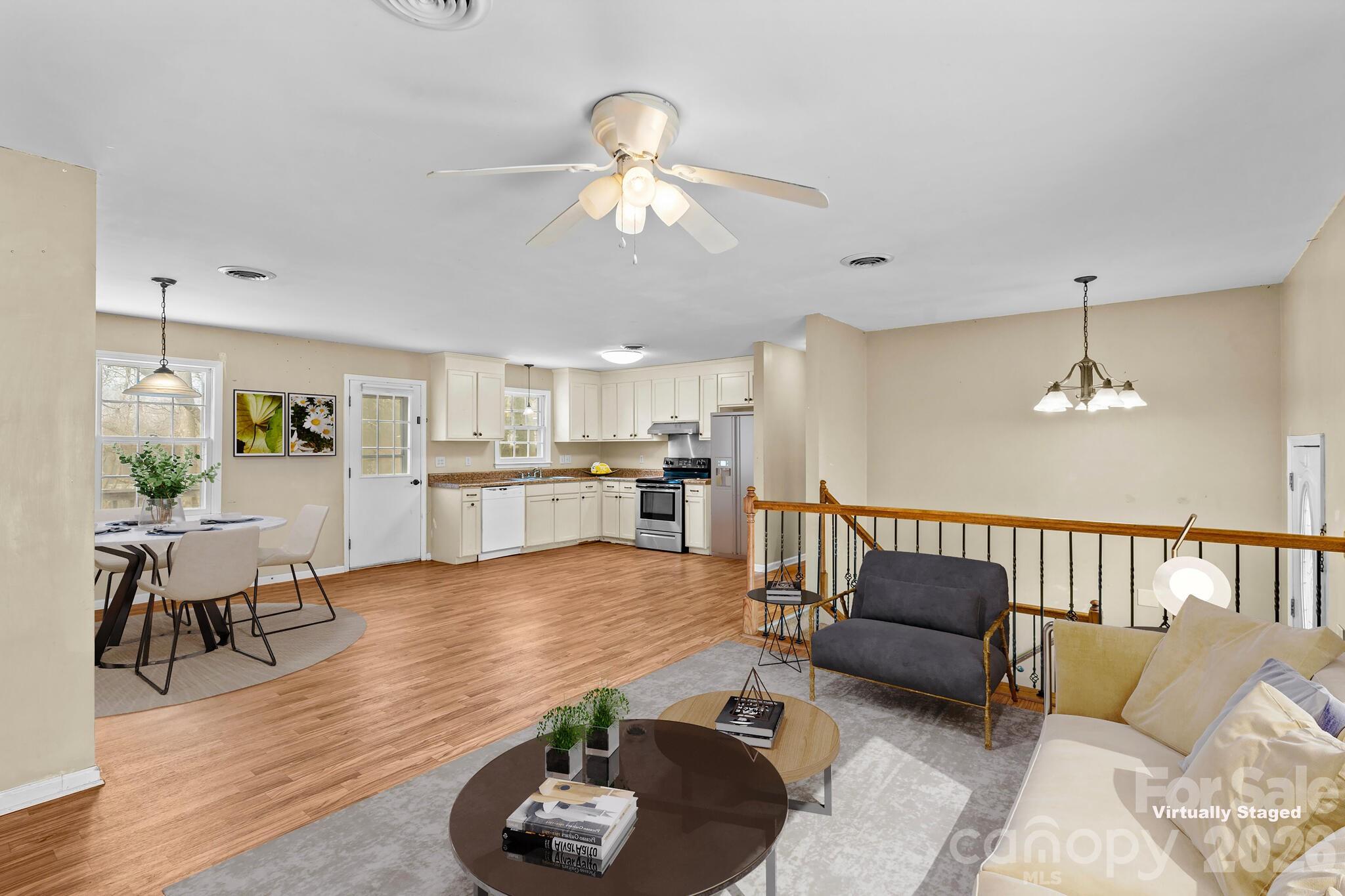 535 Log Barn Road — Salisbury