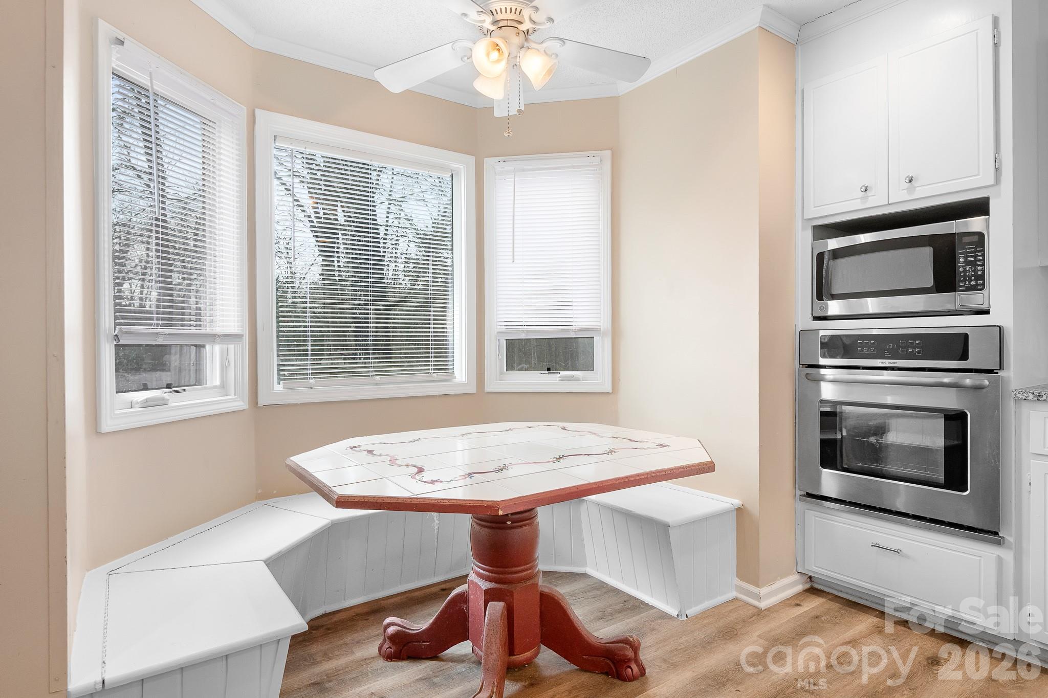 1126 Hanford Place NW — Concord