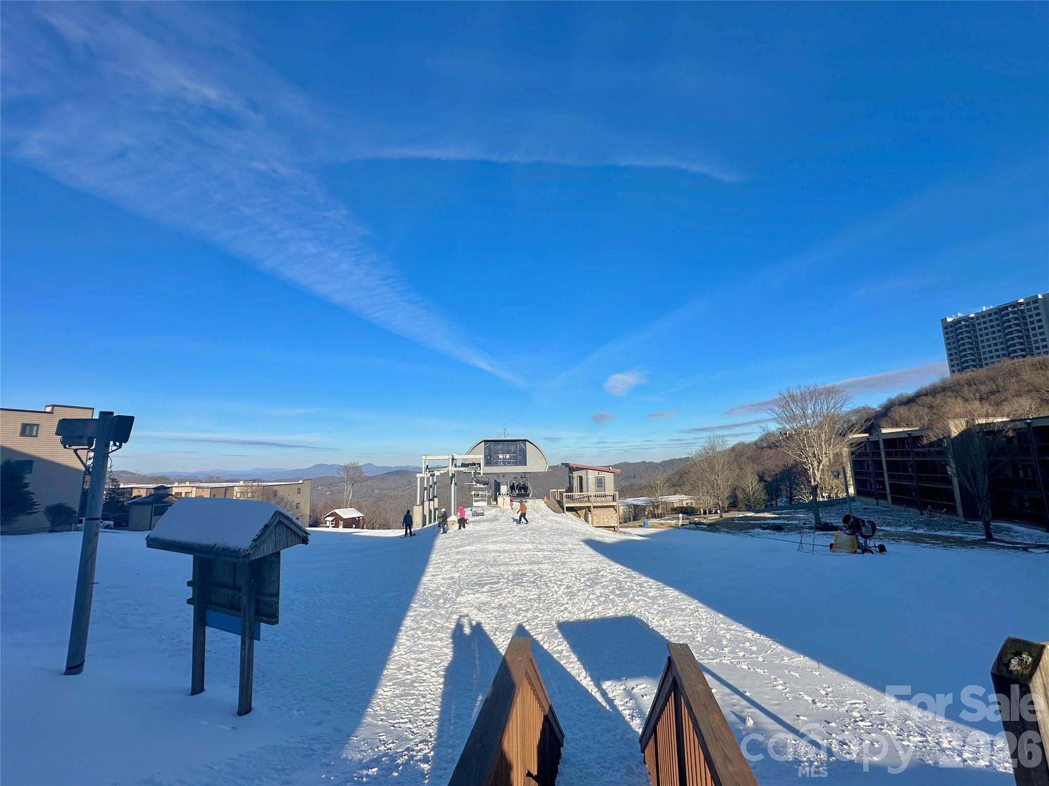 101 Sugar Ski Drive — Sugar Mountain