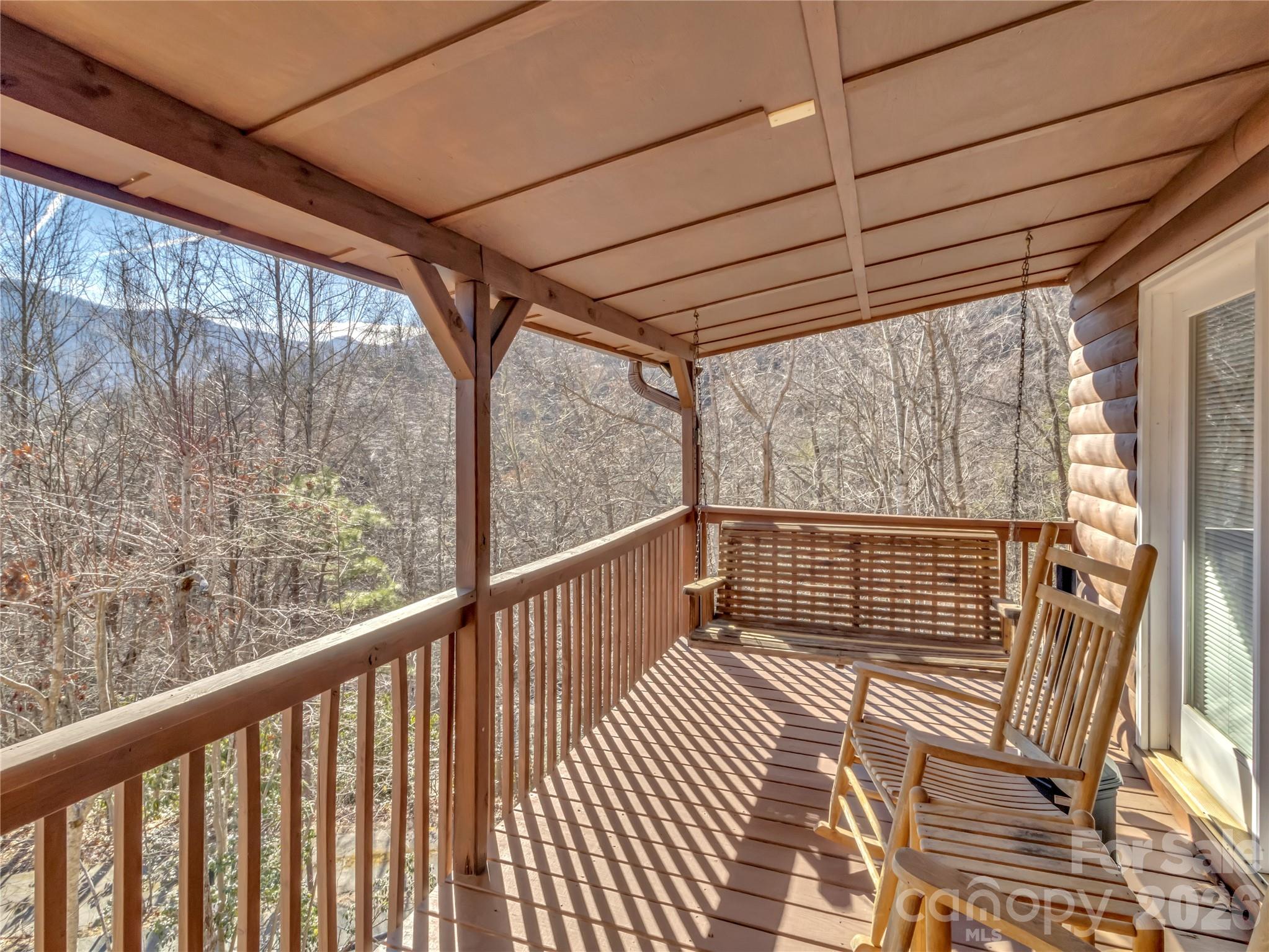 30 Edgewater Lane — Maggie Valley