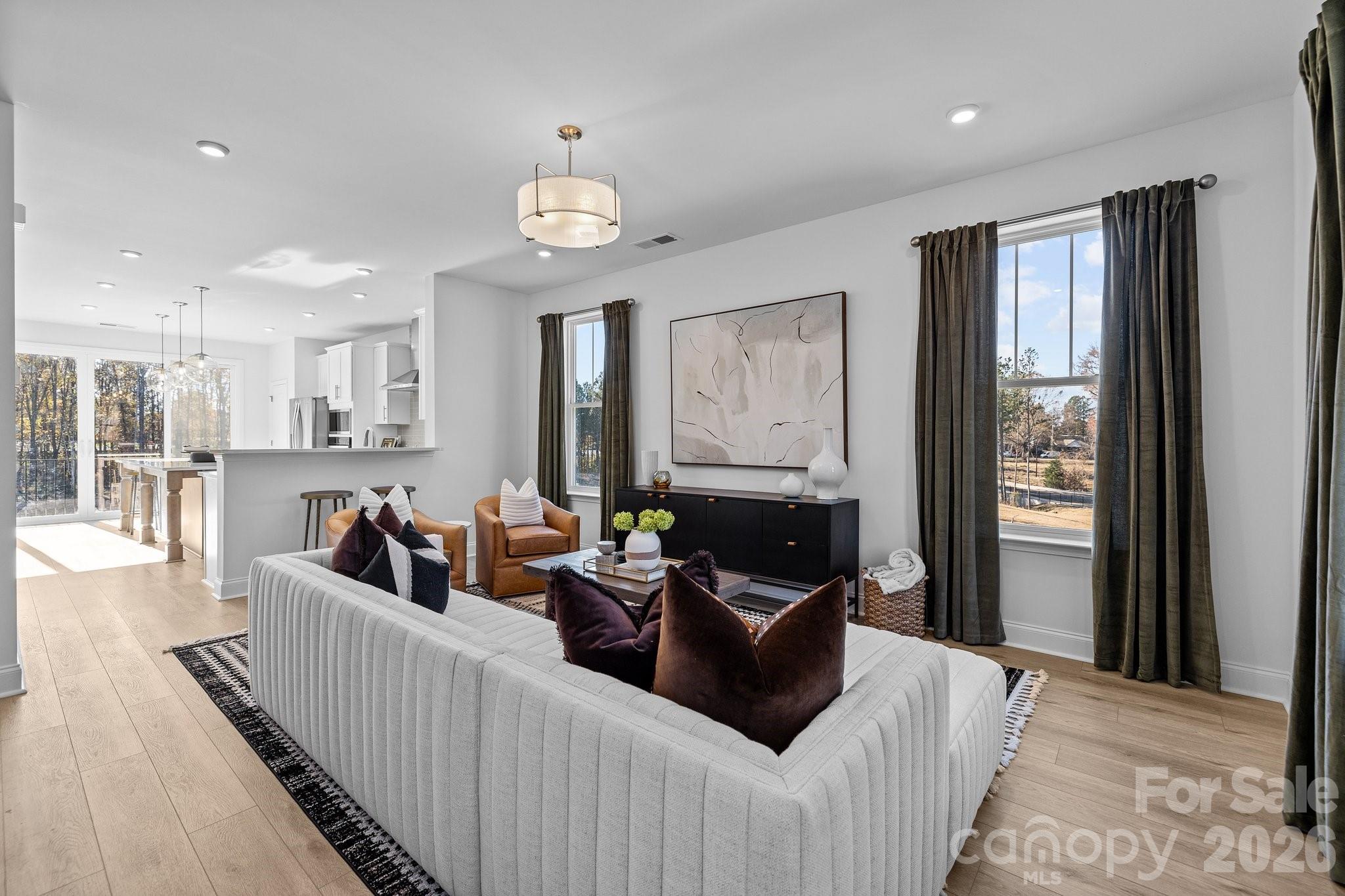 3025 Rozzelles Ferry Road — Charlotte
