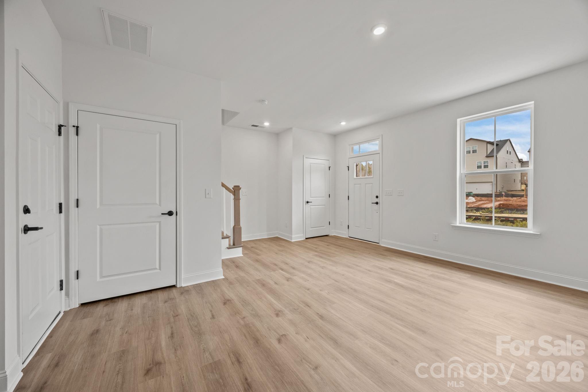 3025 Rozzelles Ferry Road — Charlotte