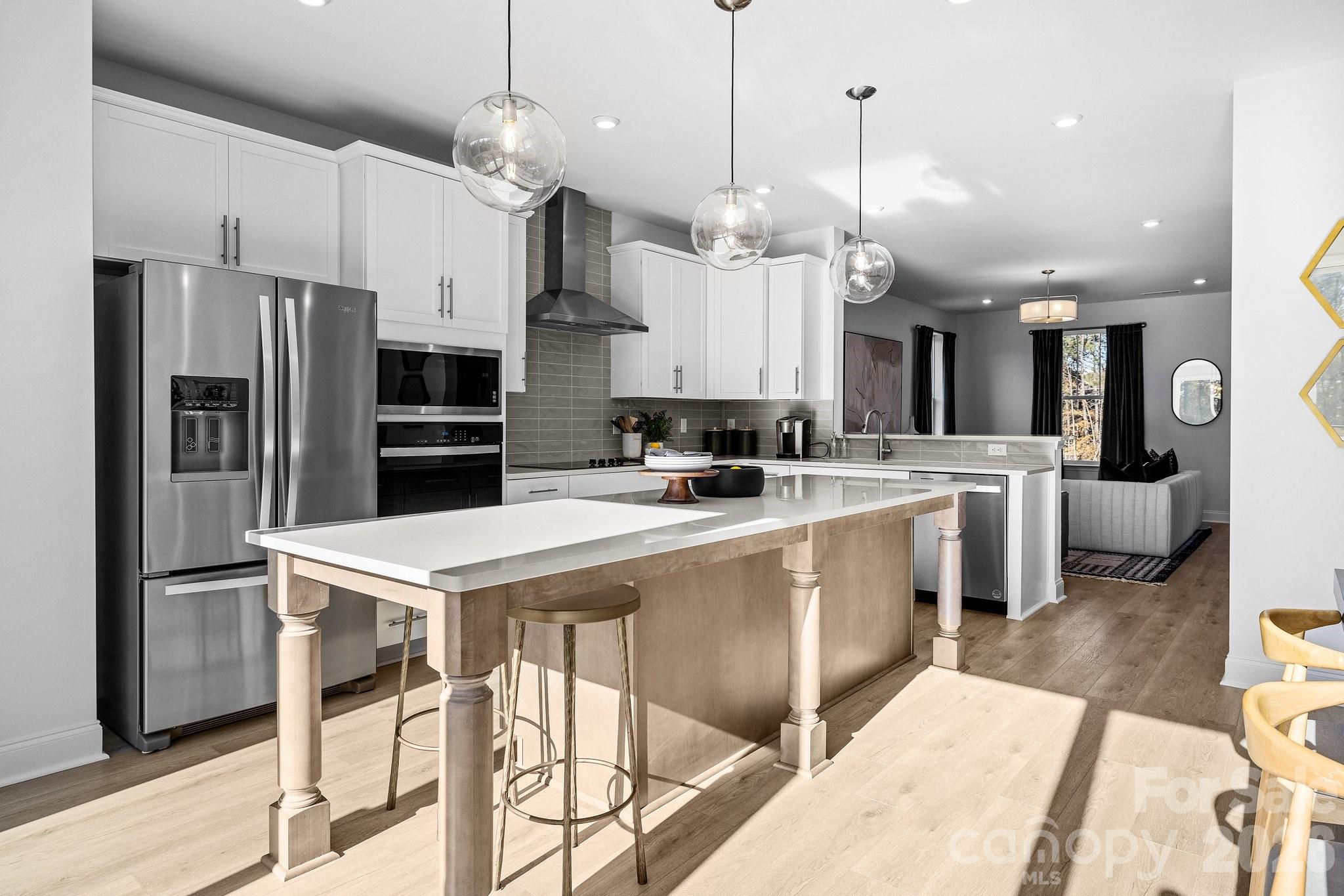 3025 Rozzelles Ferry Road — Charlotte