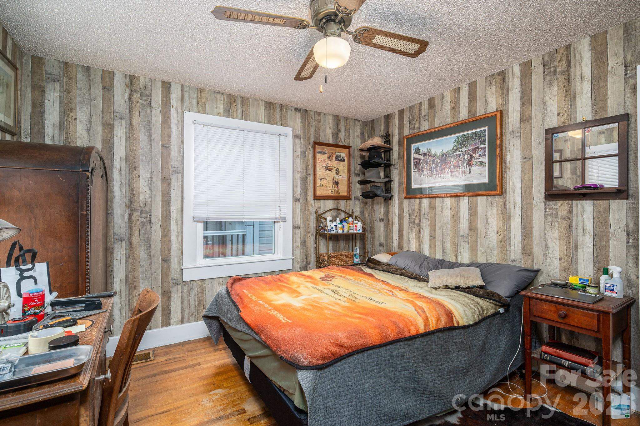 2033 Puetts Chapel Road — Bessemer City