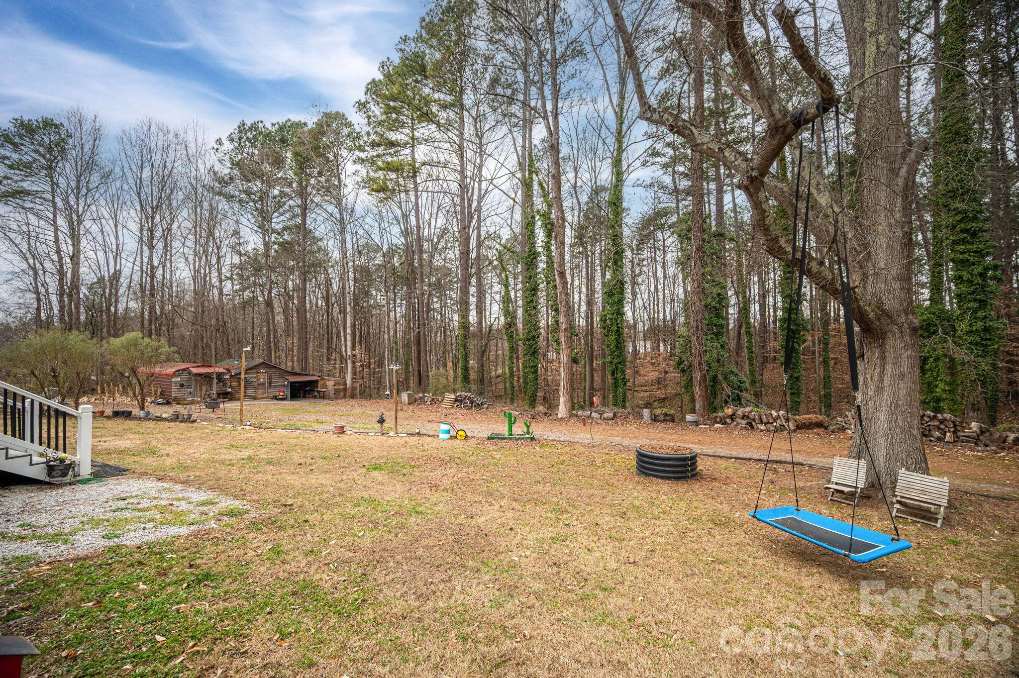2033 Puetts Chapel Road — Bessemer City