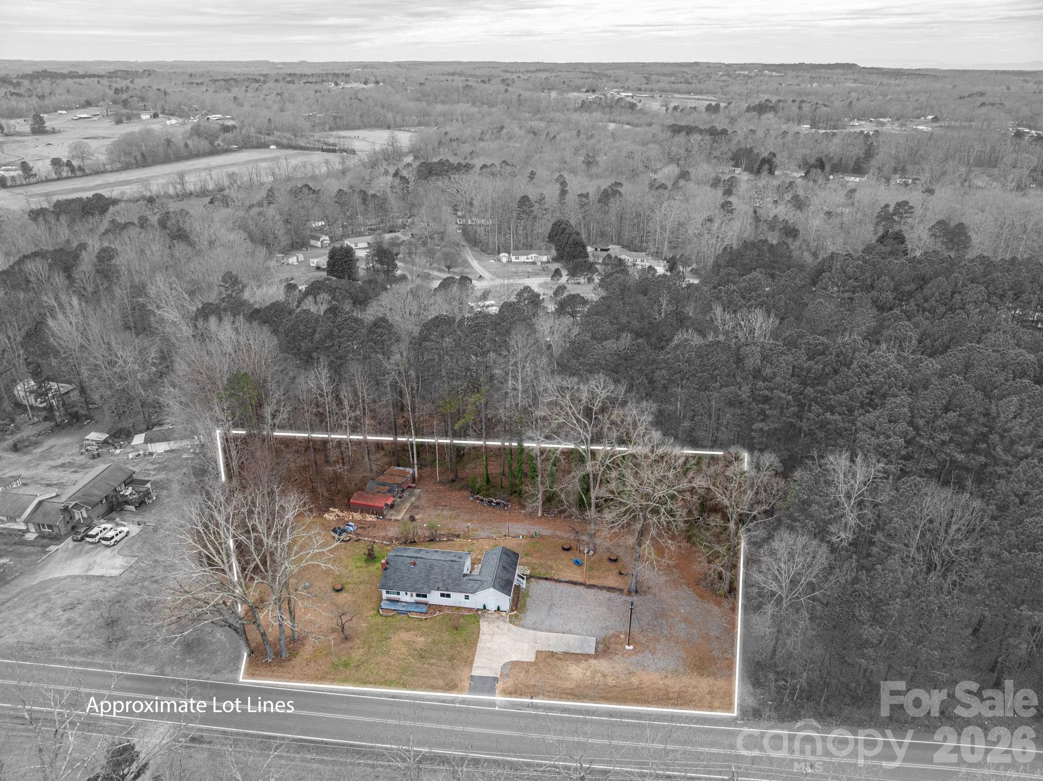 2033 Puetts Chapel Road — Bessemer City