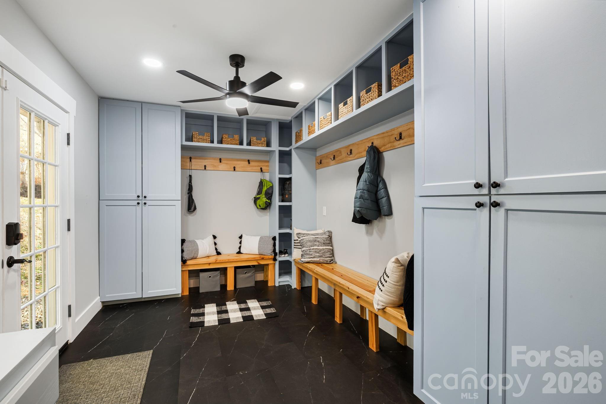 1590 Bruce Road — Mars Hill