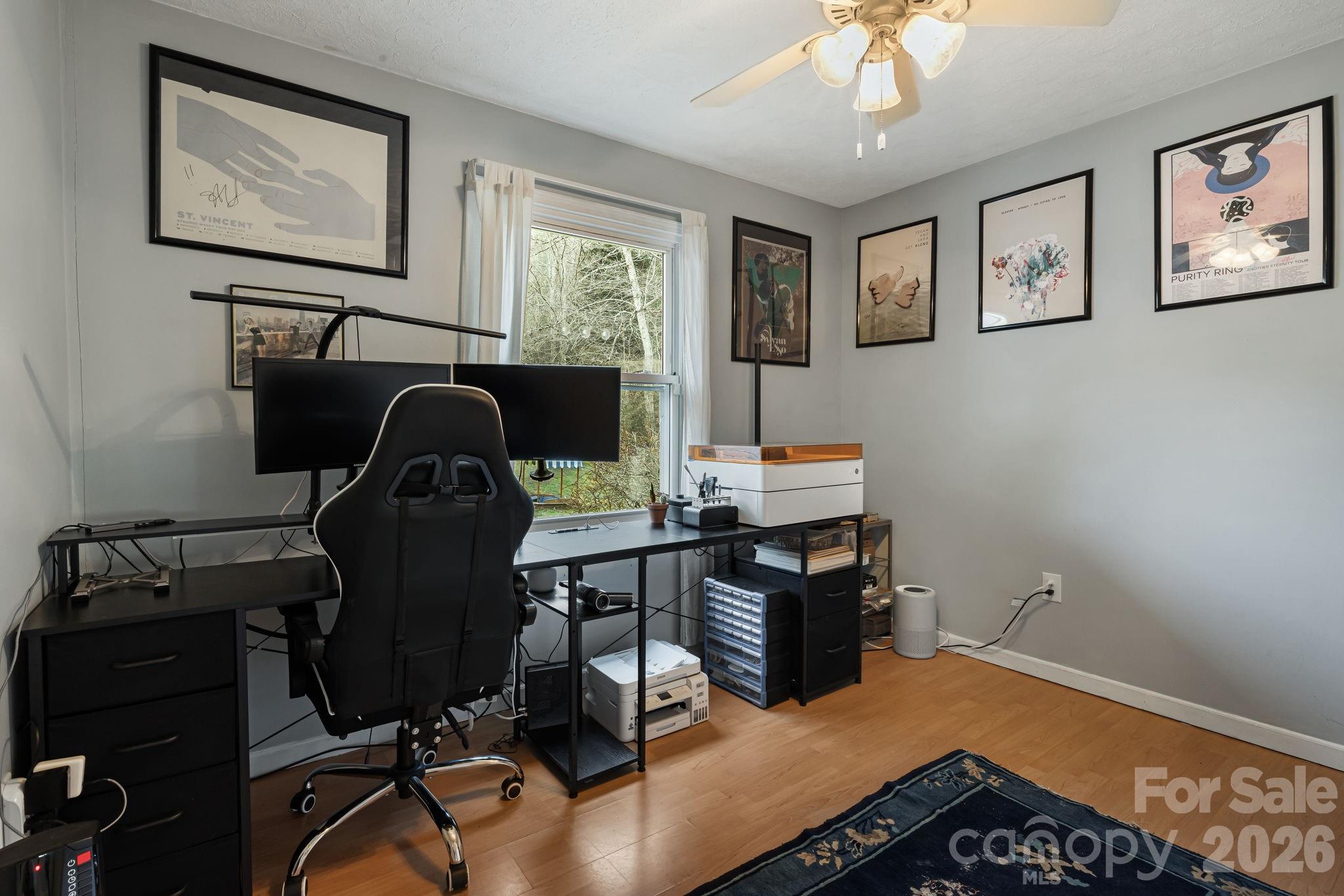 1590 Bruce Road — Mars Hill