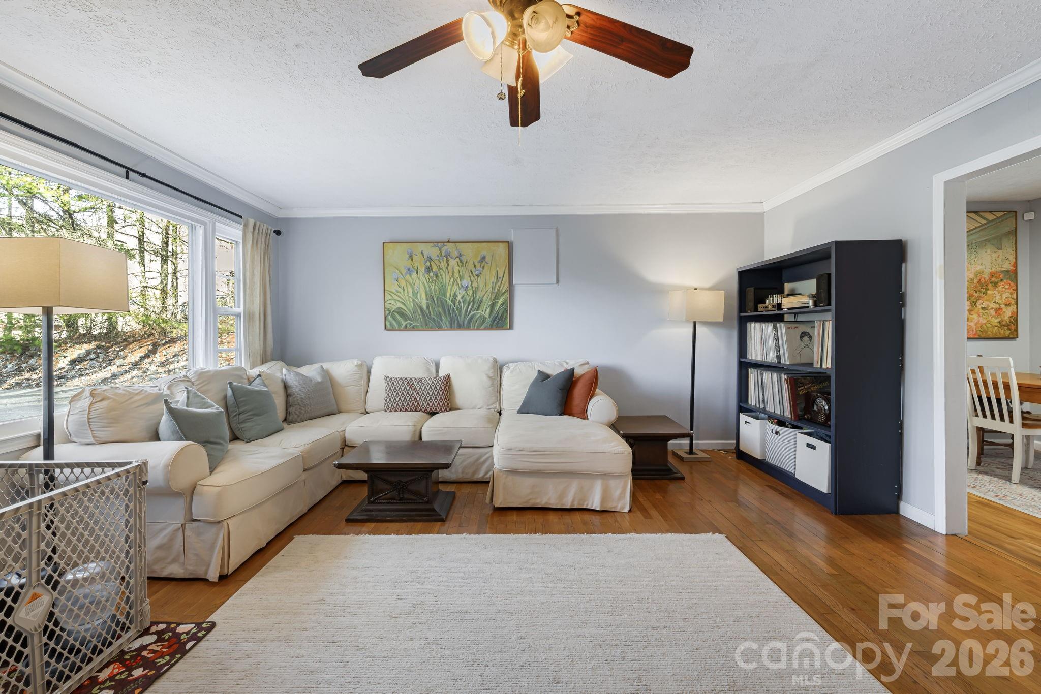 1590 Bruce Road — Mars Hill