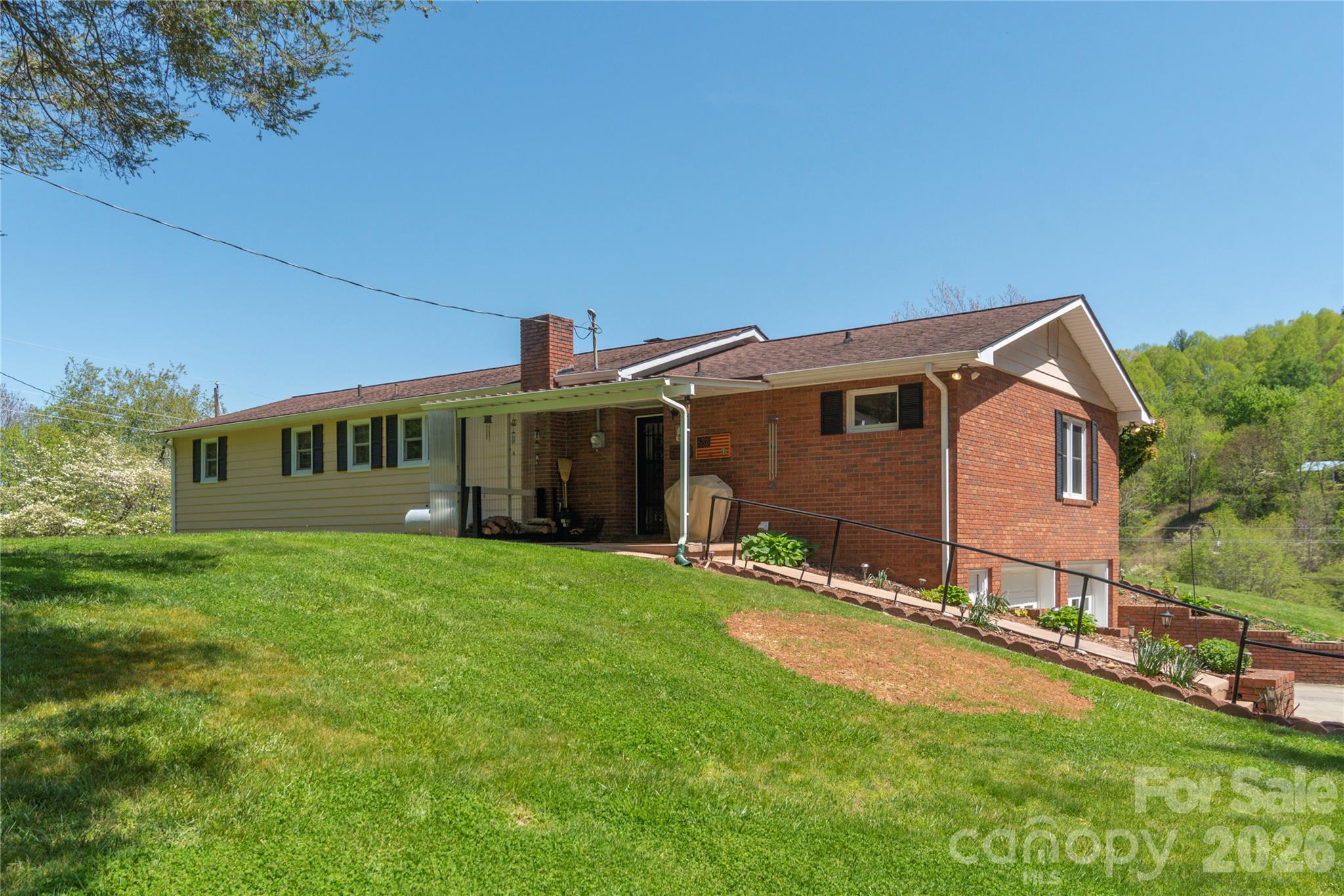 96 Tower Lane — Waynesville