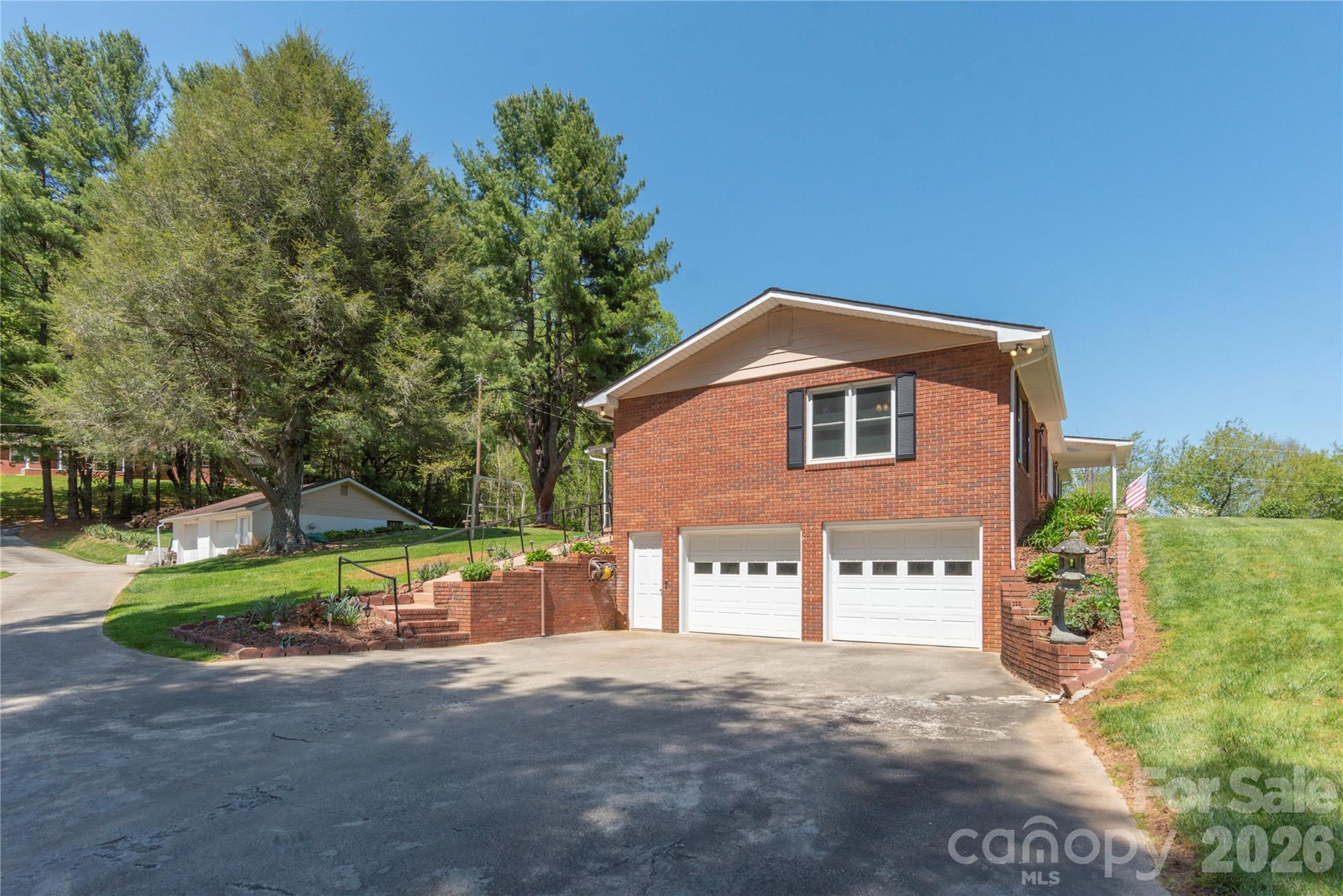 96 Tower Lane — Waynesville