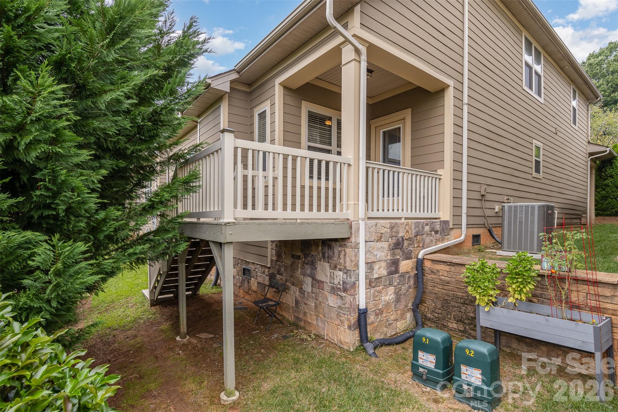 141 Aztec Circle — Mooresville