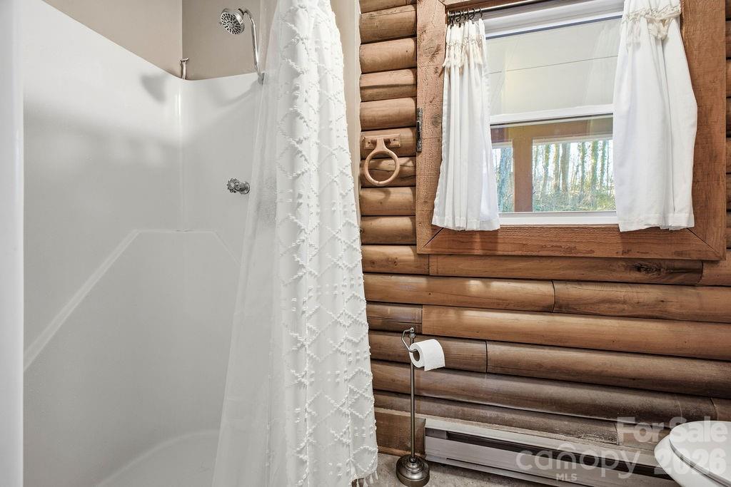 34 Greenbriar Road — Black Mountain