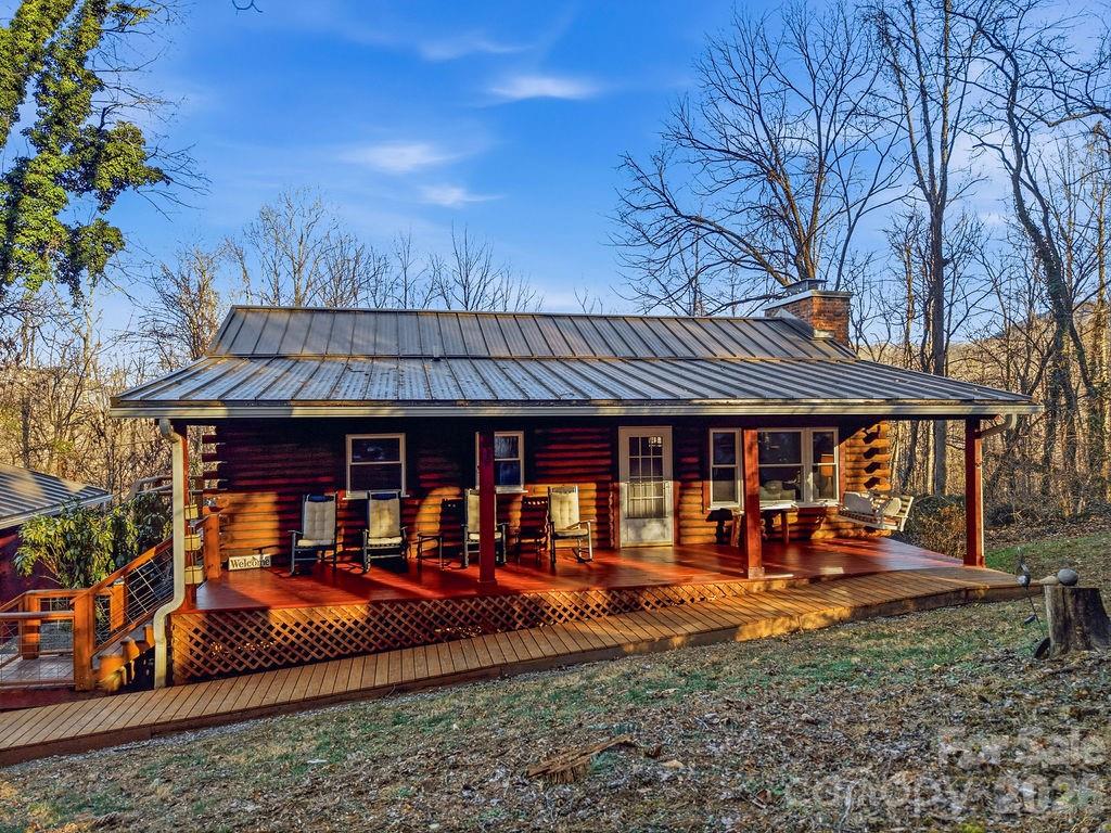 34 Greenbriar Road — Black Mountain