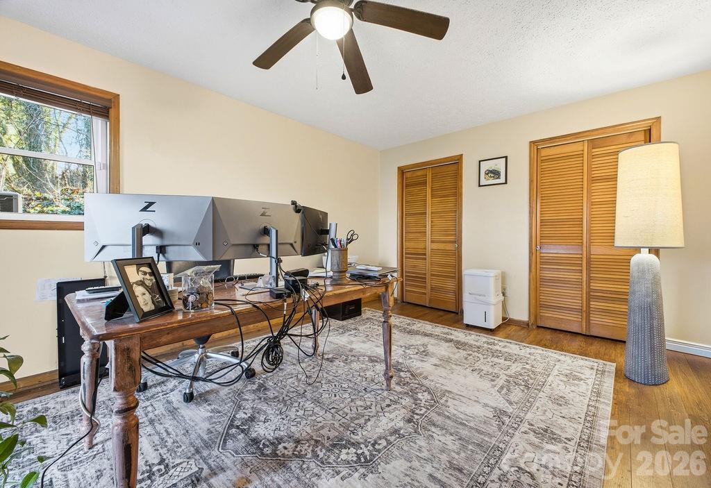 34 Greenbriar Road — Black Mountain