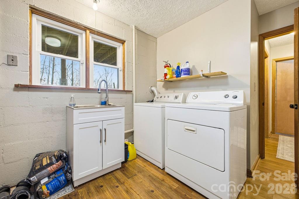 34 Greenbriar Road — Black Mountain