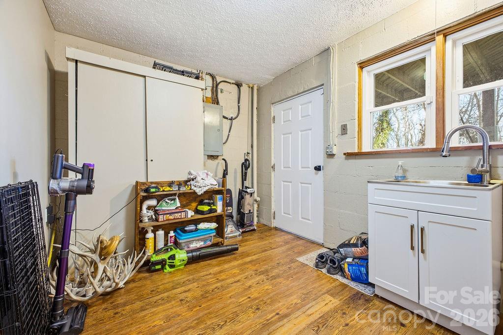 34 Greenbriar Road — Black Mountain