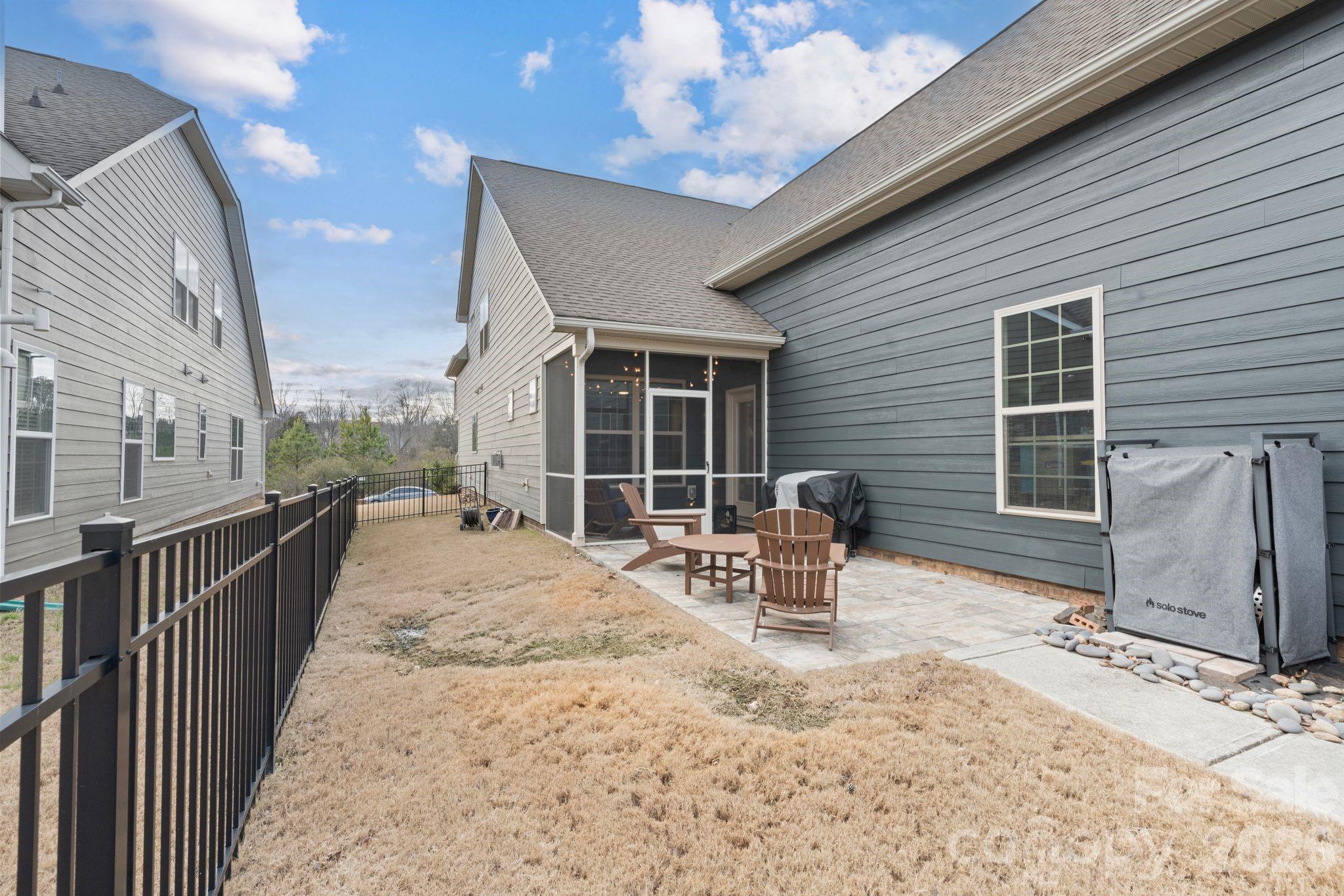11634 Westbranch Parkway — Davidson