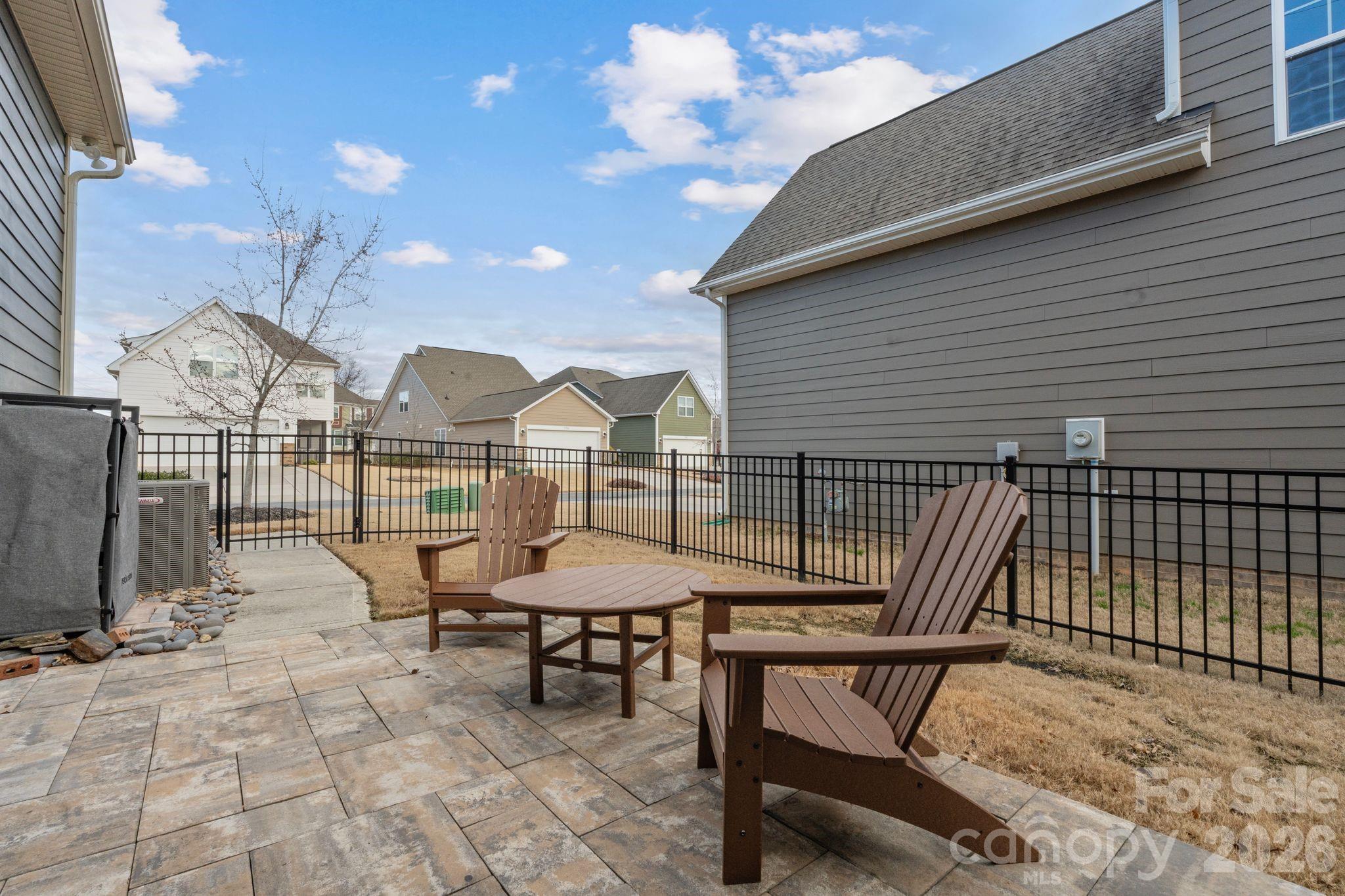 11634 Westbranch Parkway — Davidson