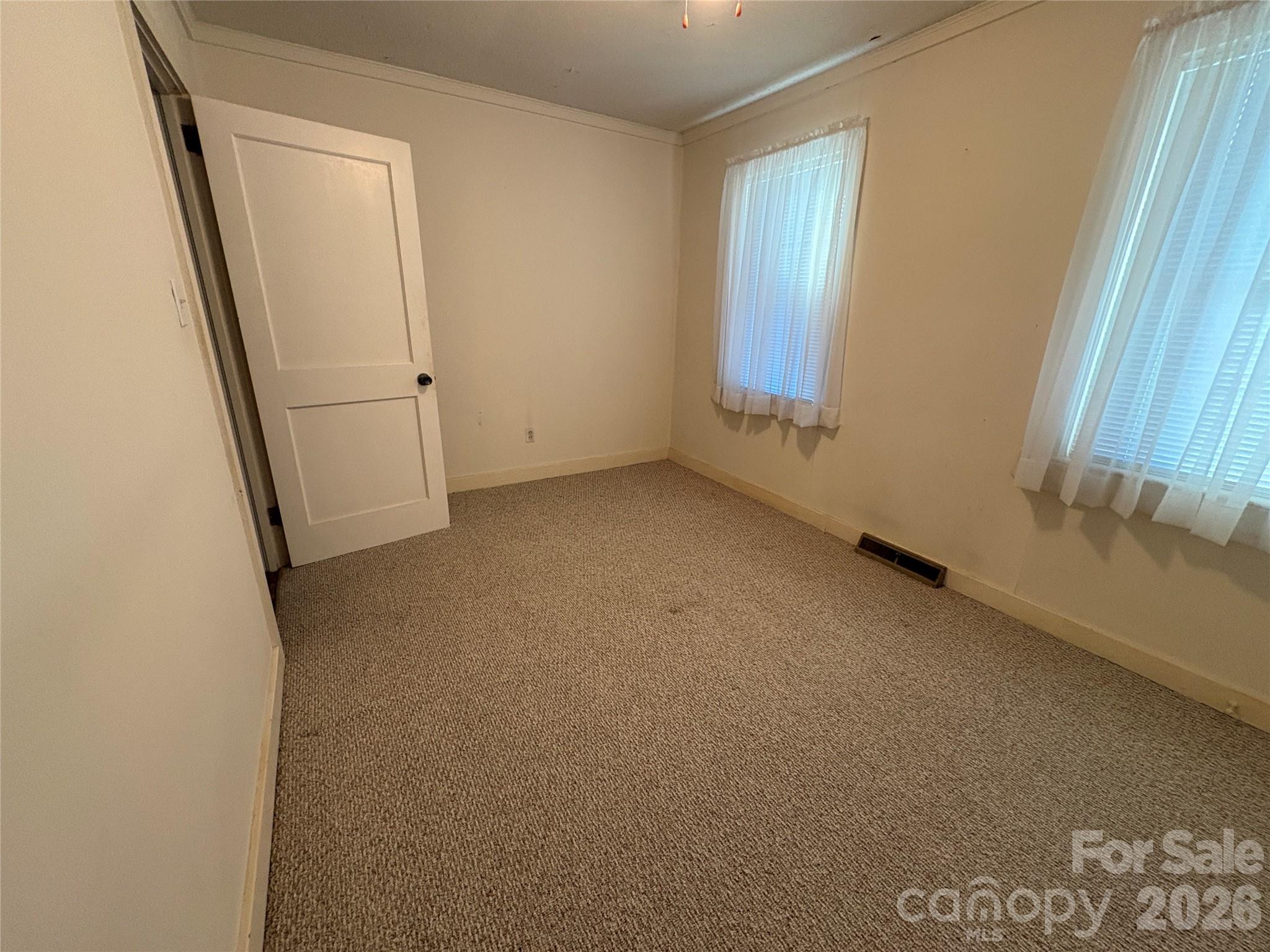 968 Hampton Grace Avenue — Lancaster