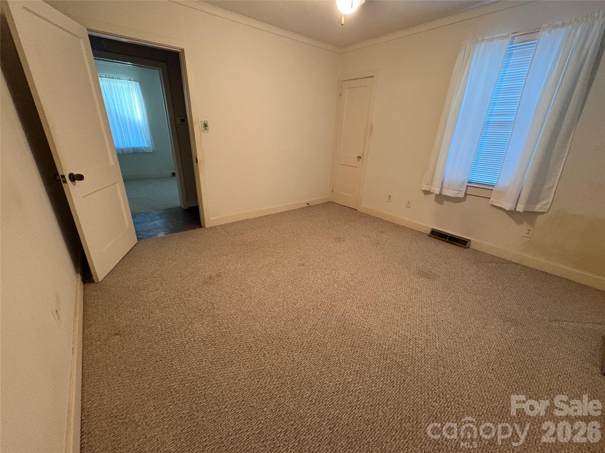 968 Hampton Grace Avenue — Lancaster