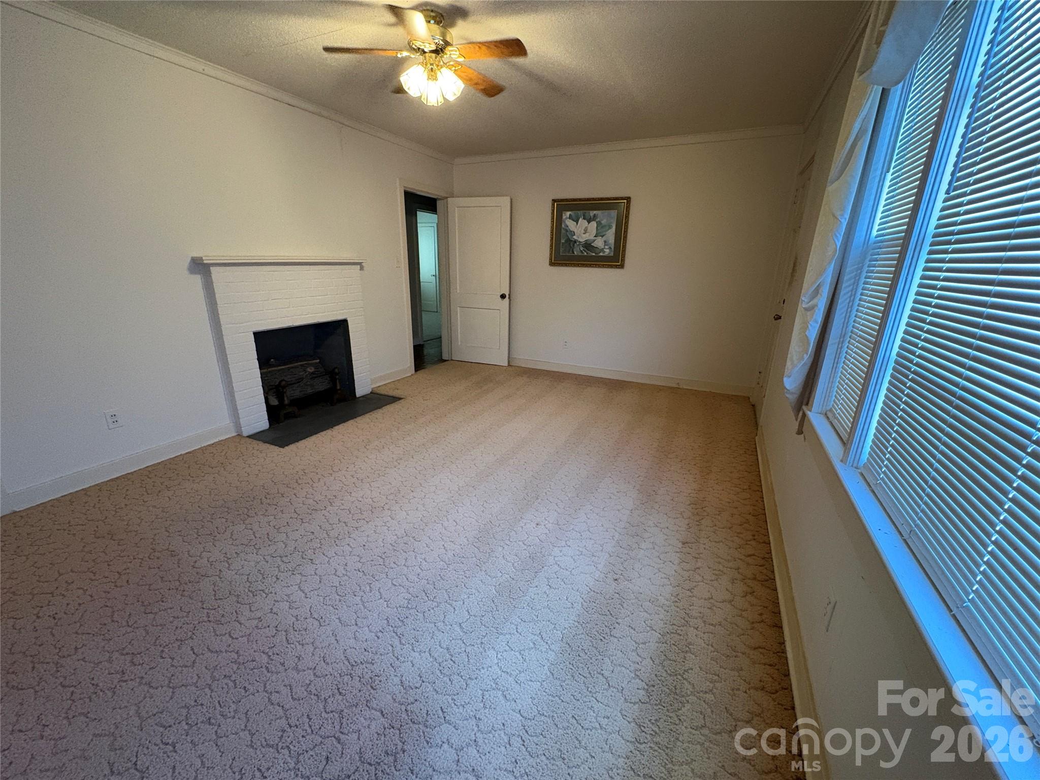 968 Hampton Grace Avenue — Lancaster