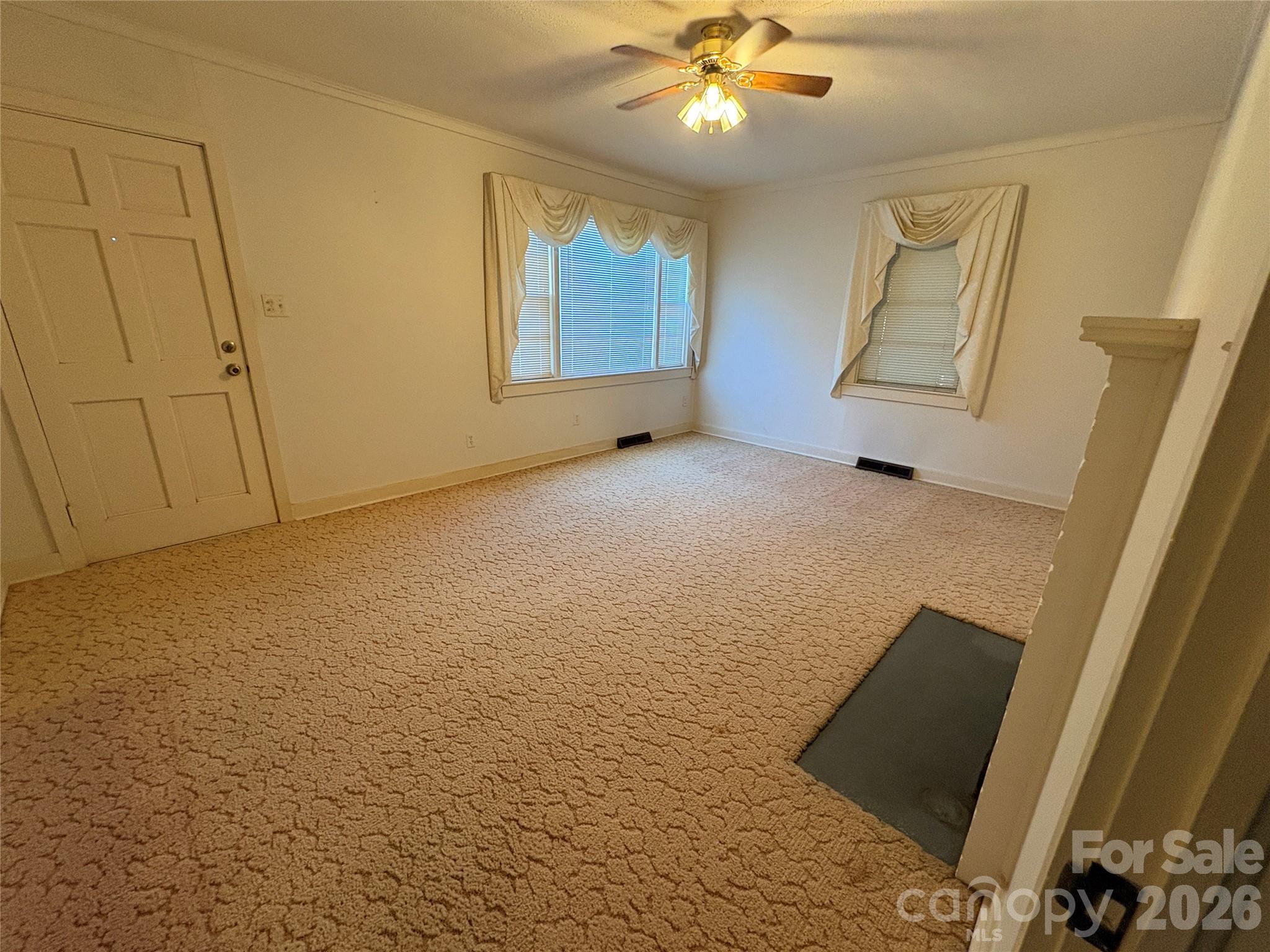 968 Hampton Grace Avenue — Lancaster