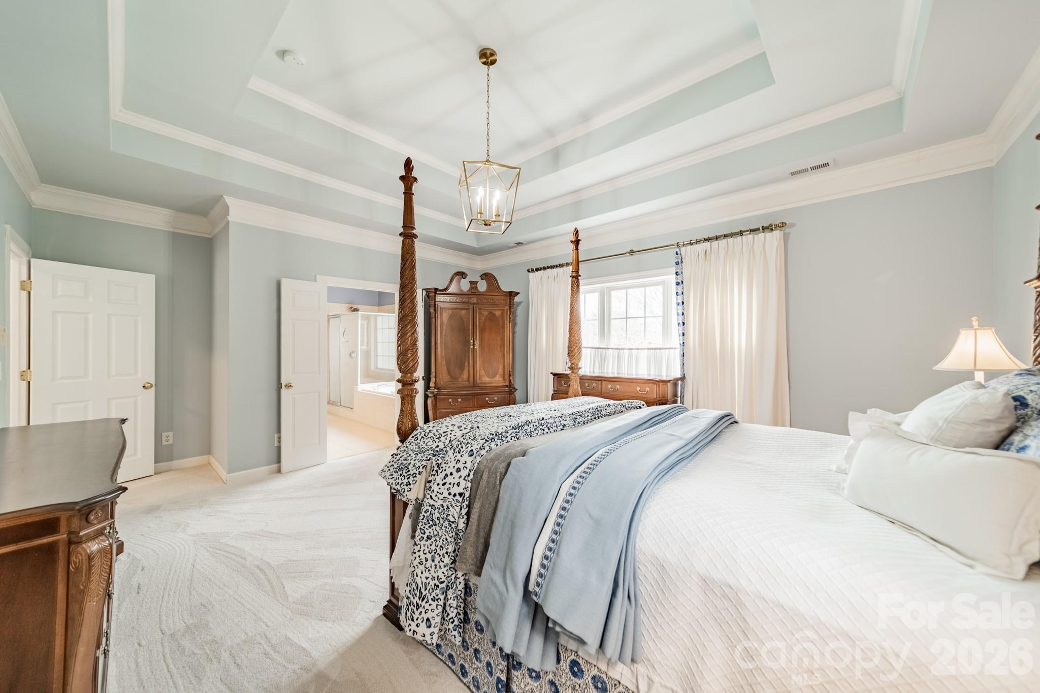 4006 Belle Meade Circle — Belmont