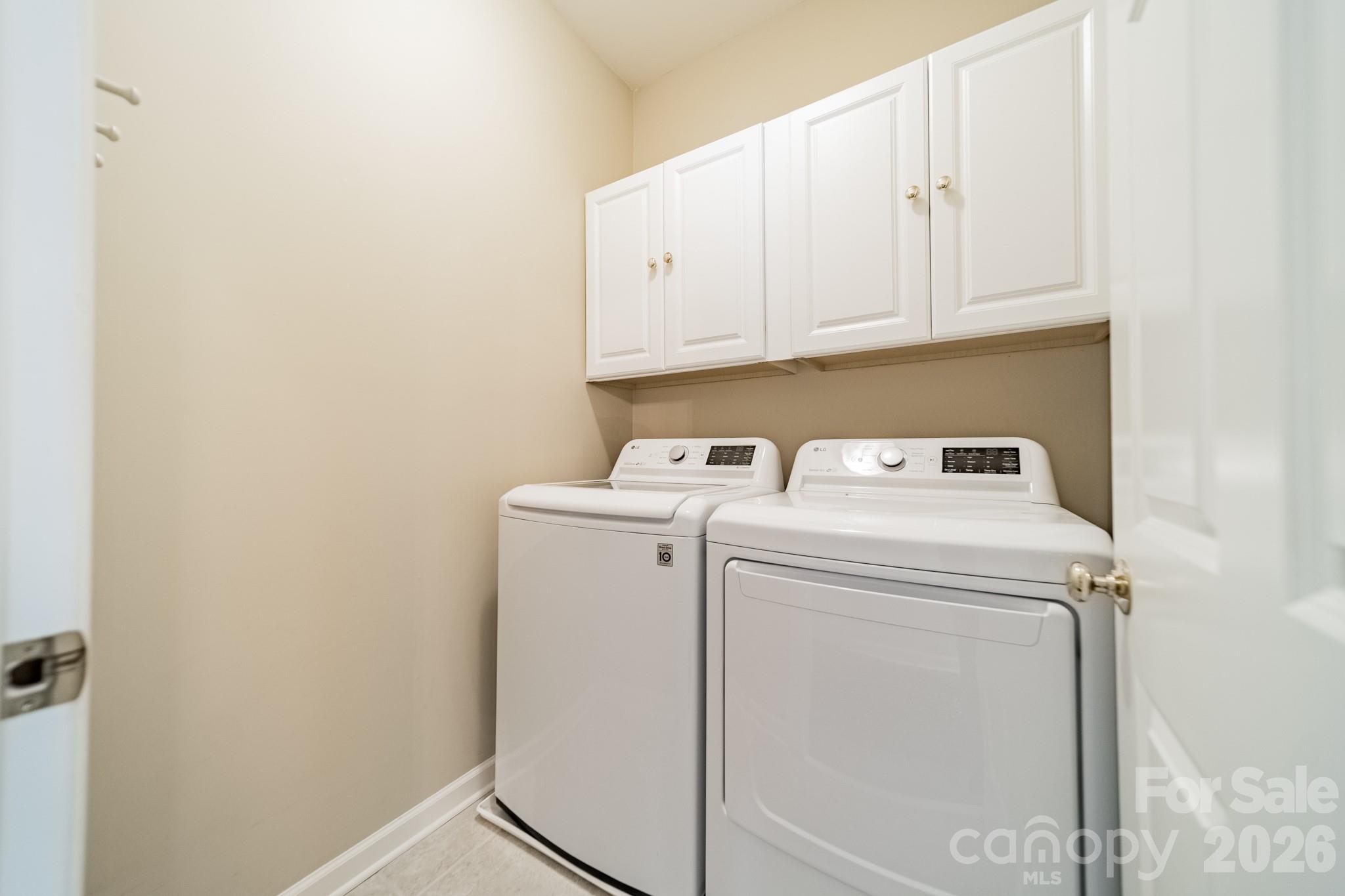 4006 Belle Meade Circle — Belmont