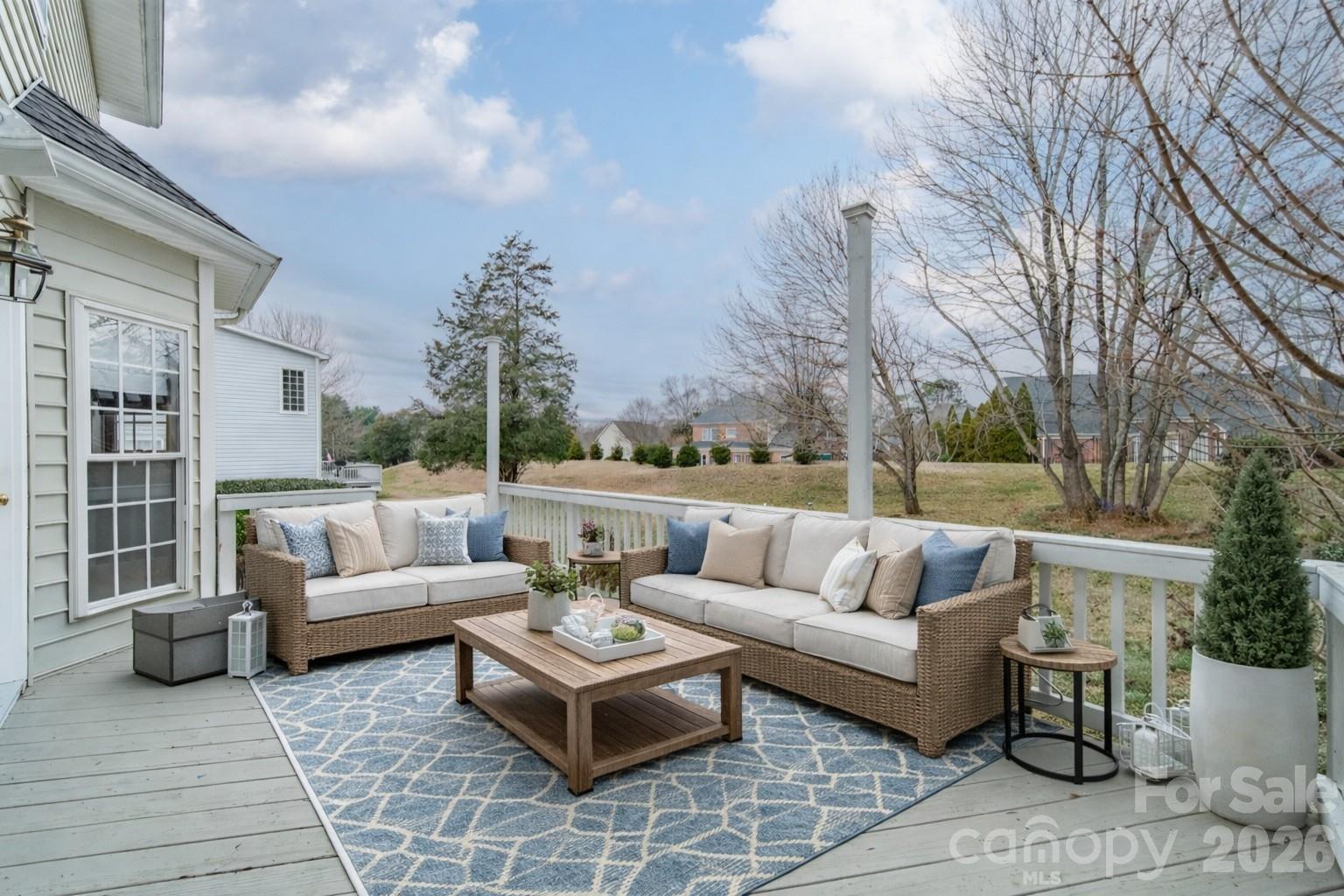 4006 Belle Meade Circle — Belmont