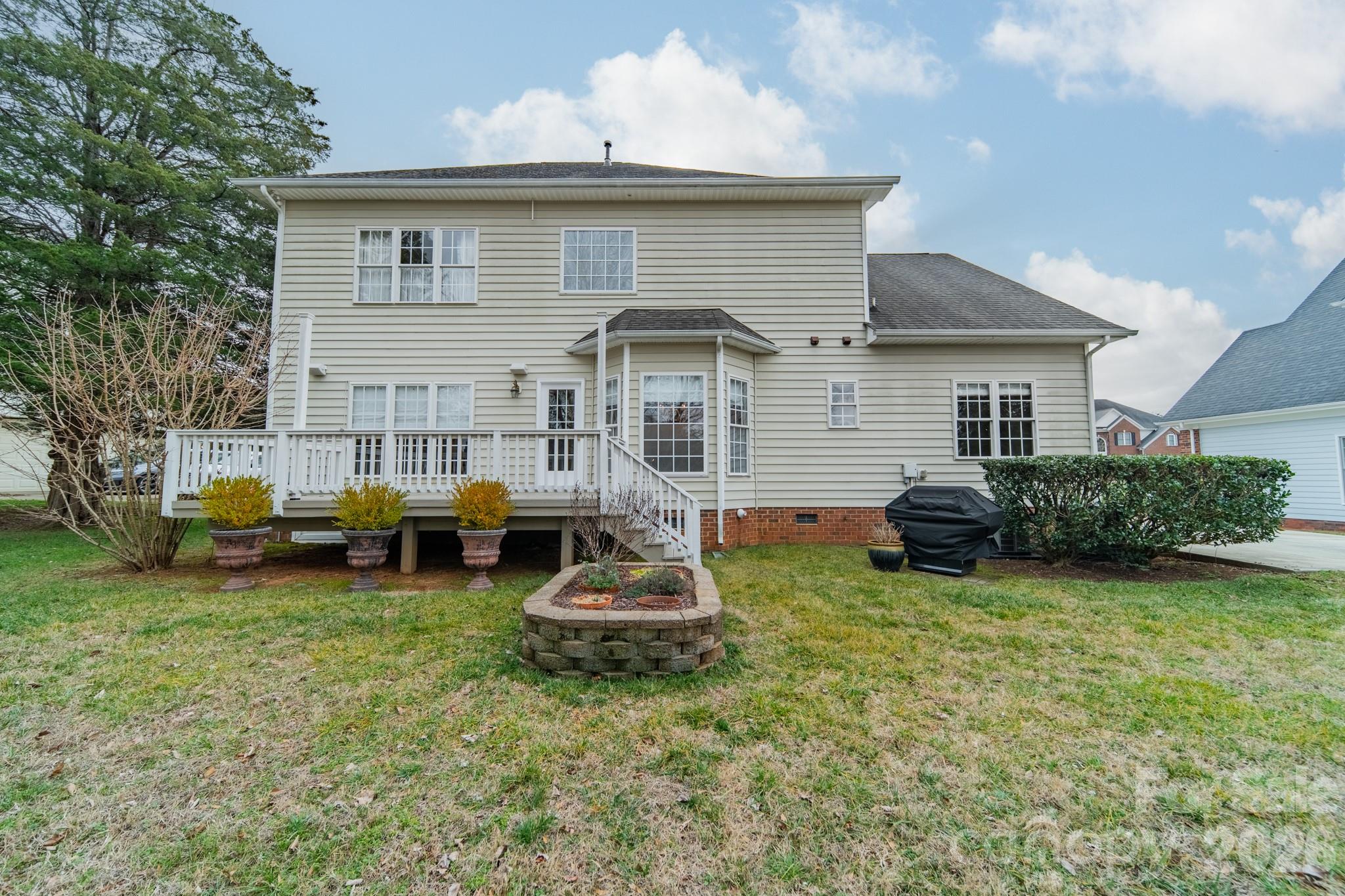 4006 Belle Meade Circle — Belmont