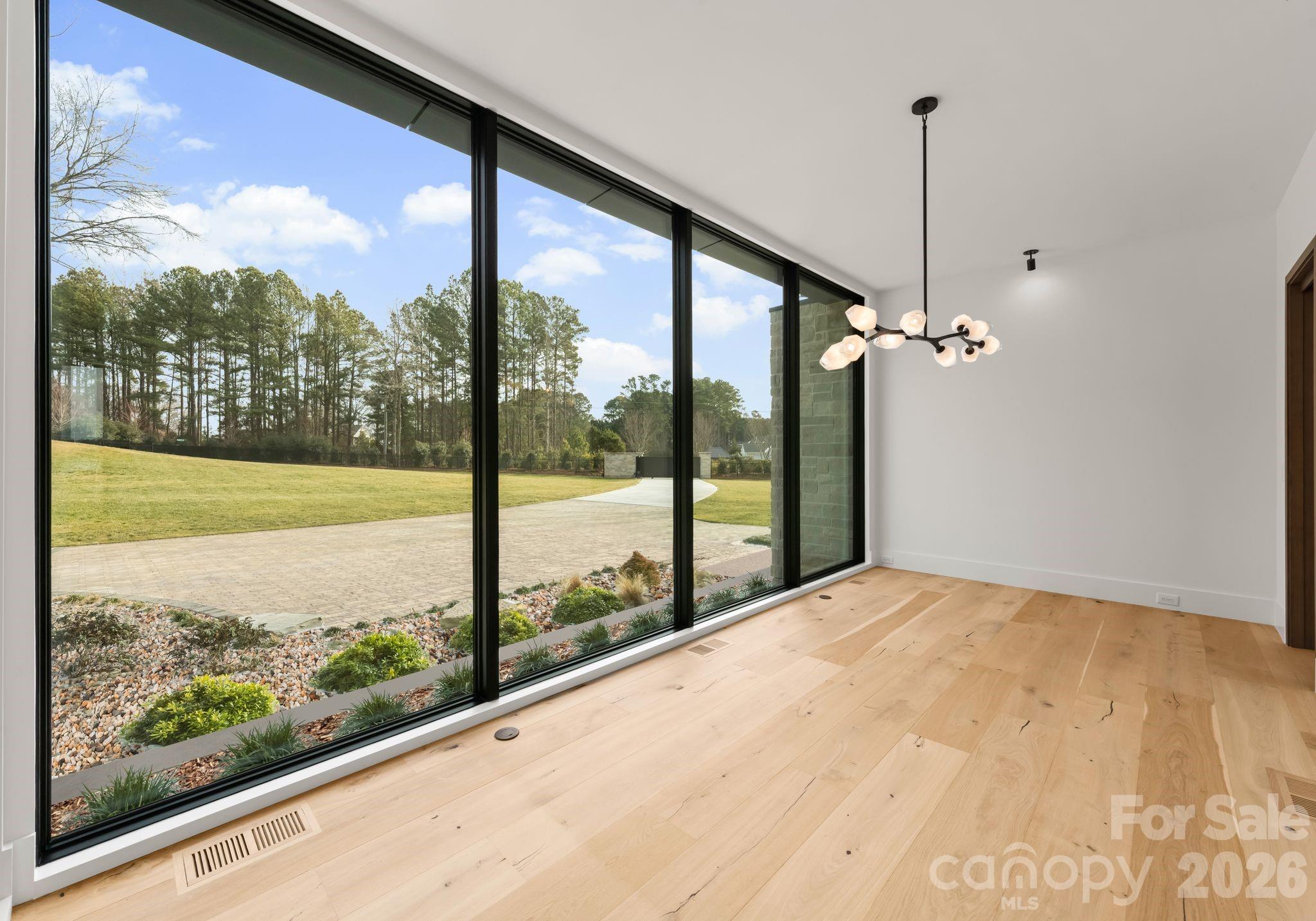 2536 Brawley School Road — Mooresville