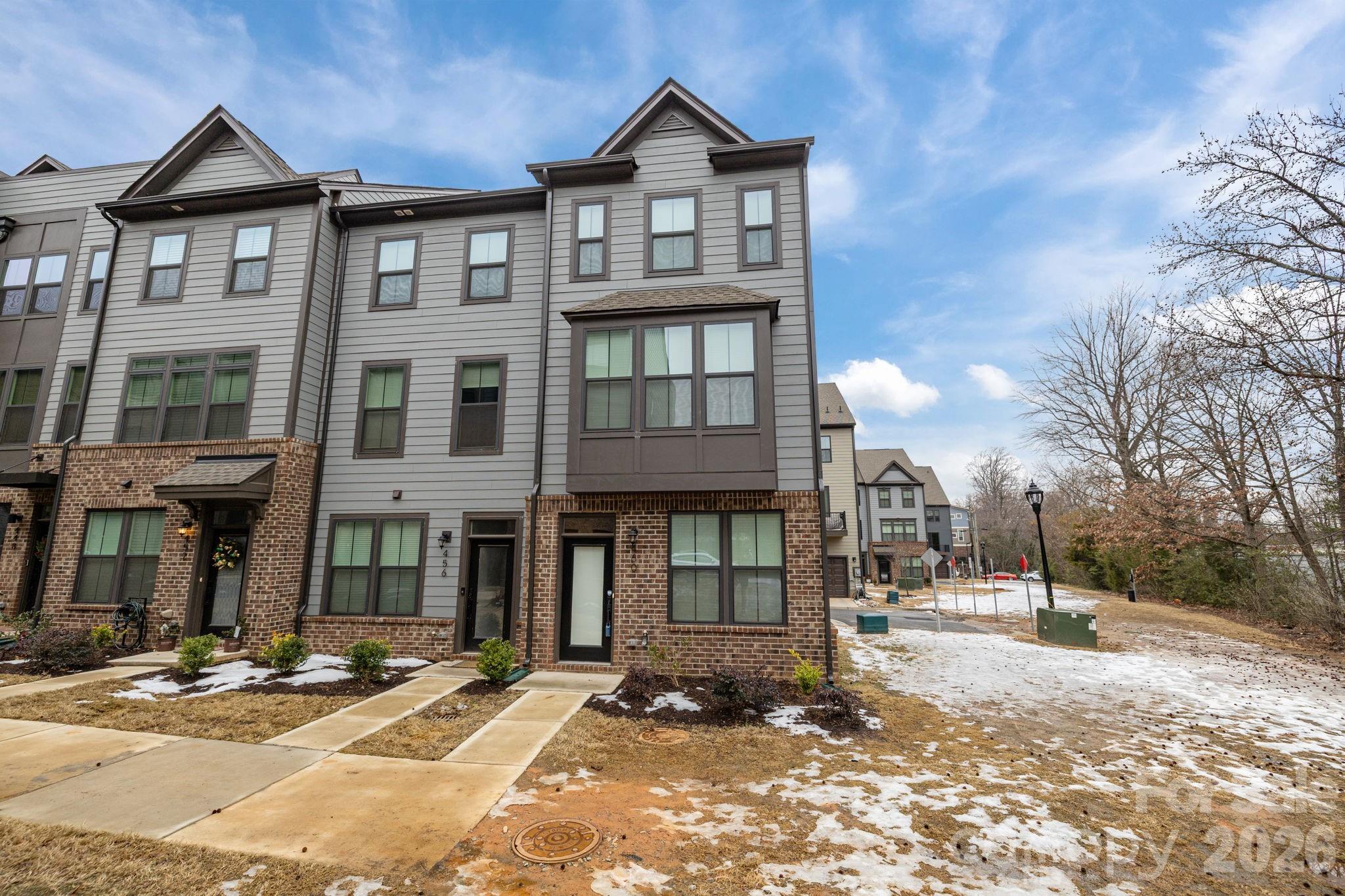 460 Spearfield Lane — Charlotte
