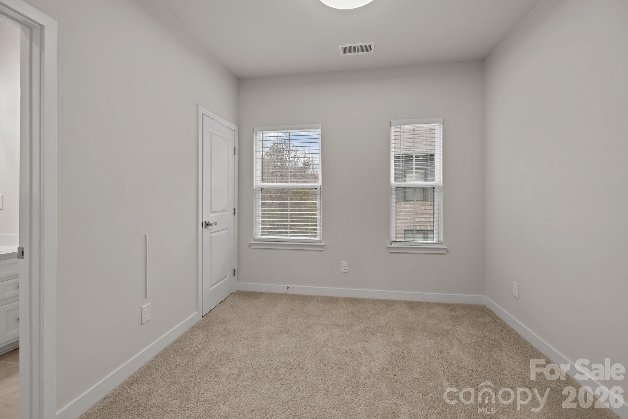 460 Spearfield Lane — Charlotte