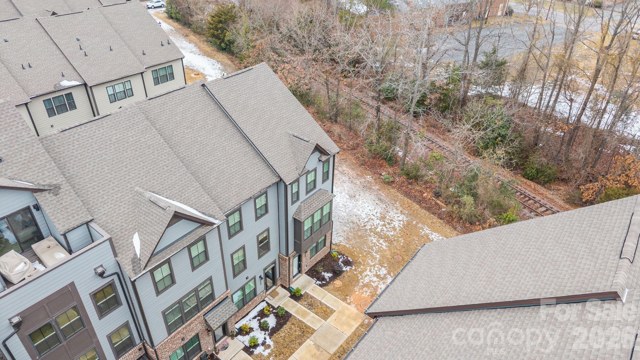 460 Spearfield Lane — Charlotte
