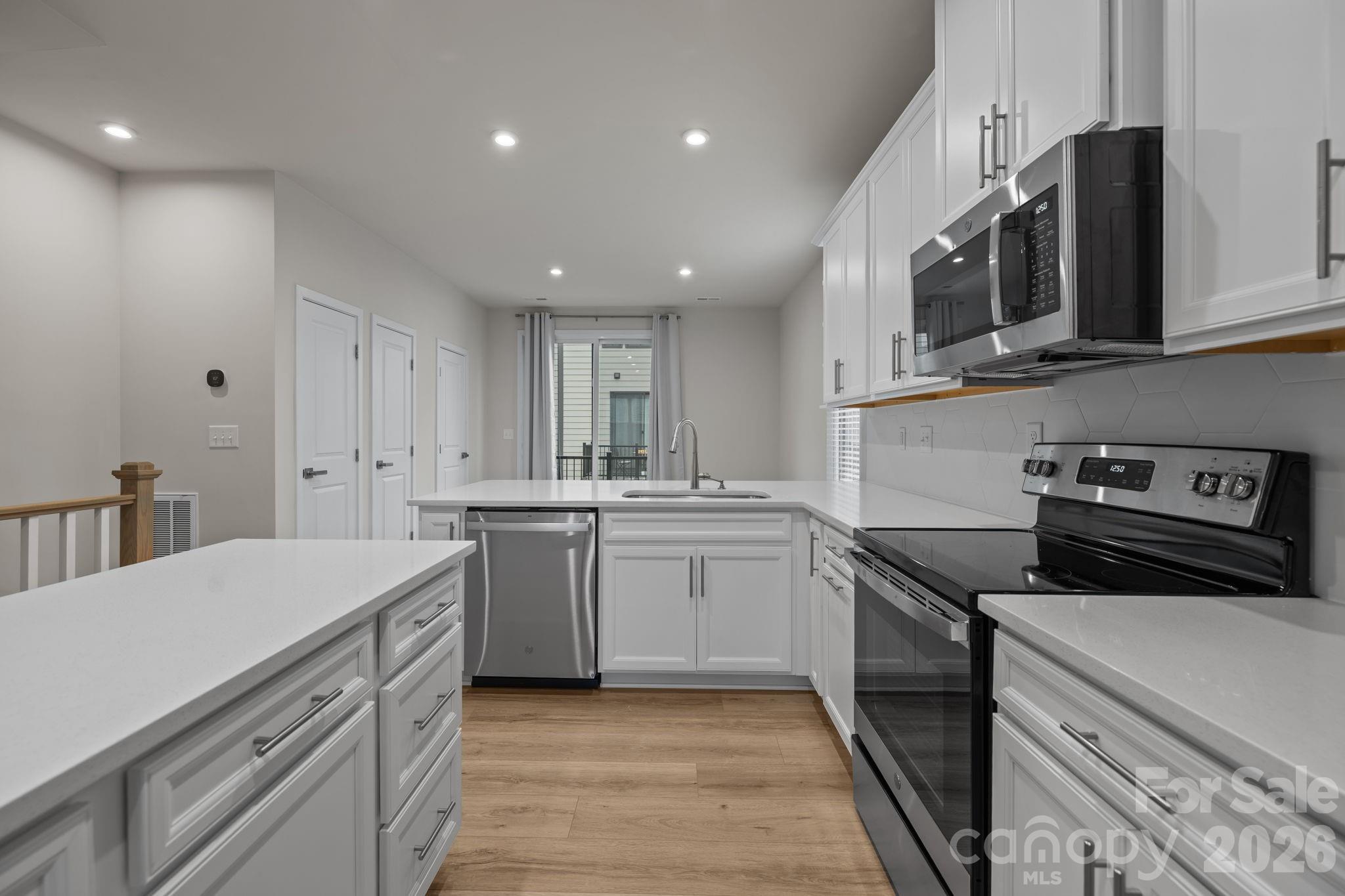 460 Spearfield Lane — Charlotte