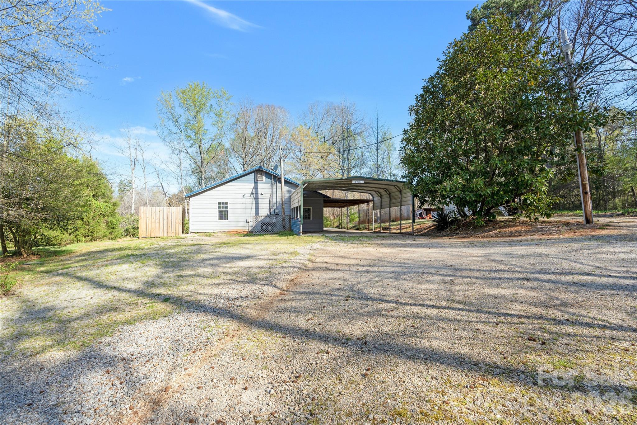 6716 Navajo Trail — Sherrills Ford