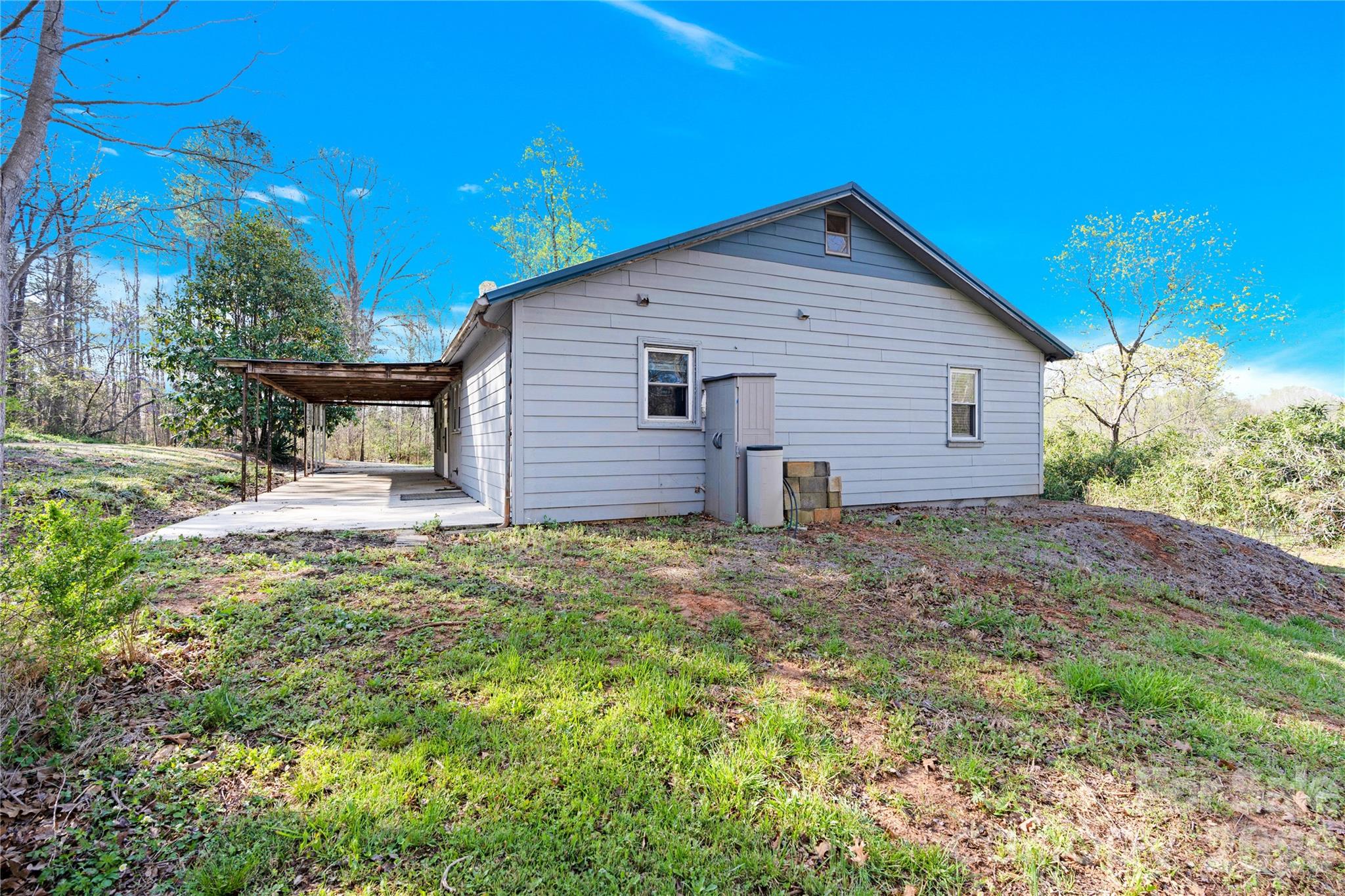 6716 Navajo Trail — Sherrills Ford