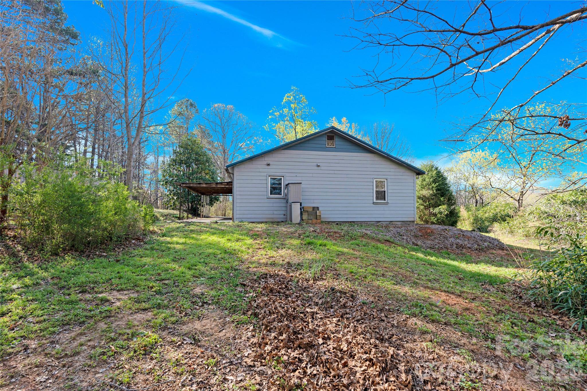 6716 Navajo Trail — Sherrills Ford