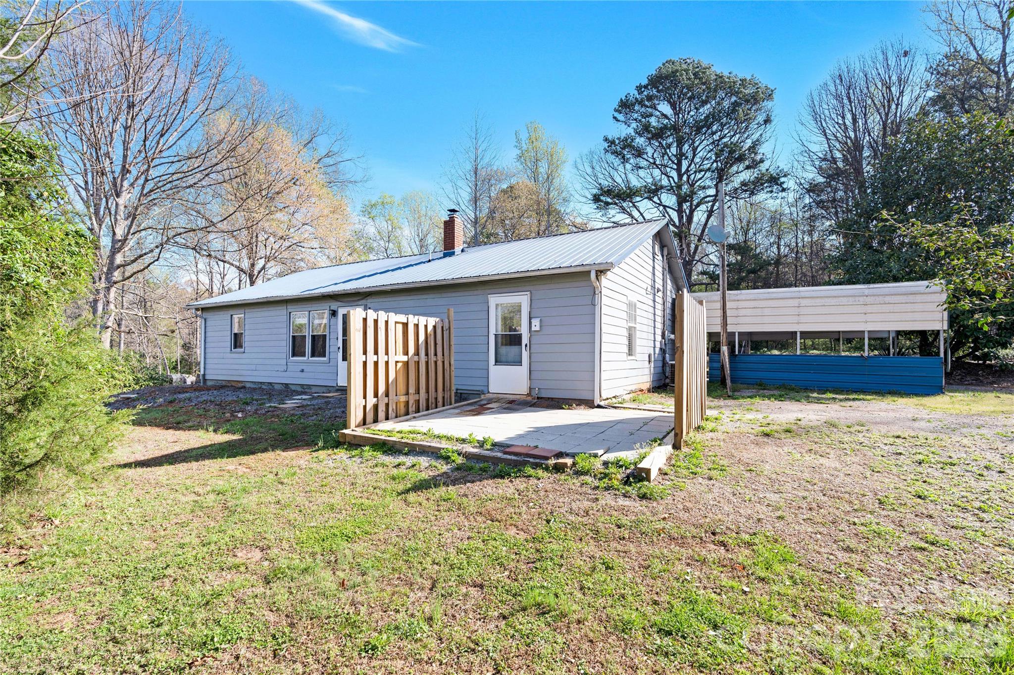 6716 Navajo Trail — Sherrills Ford