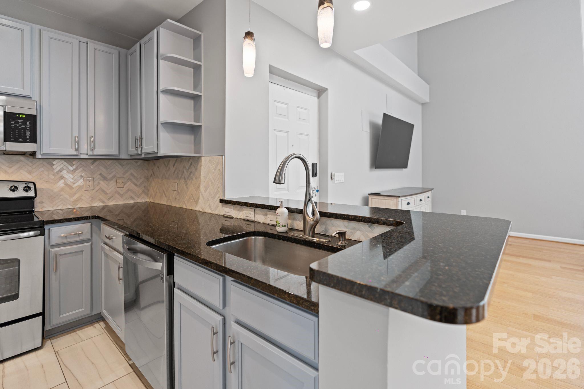 3623 Warp Street — Charlotte