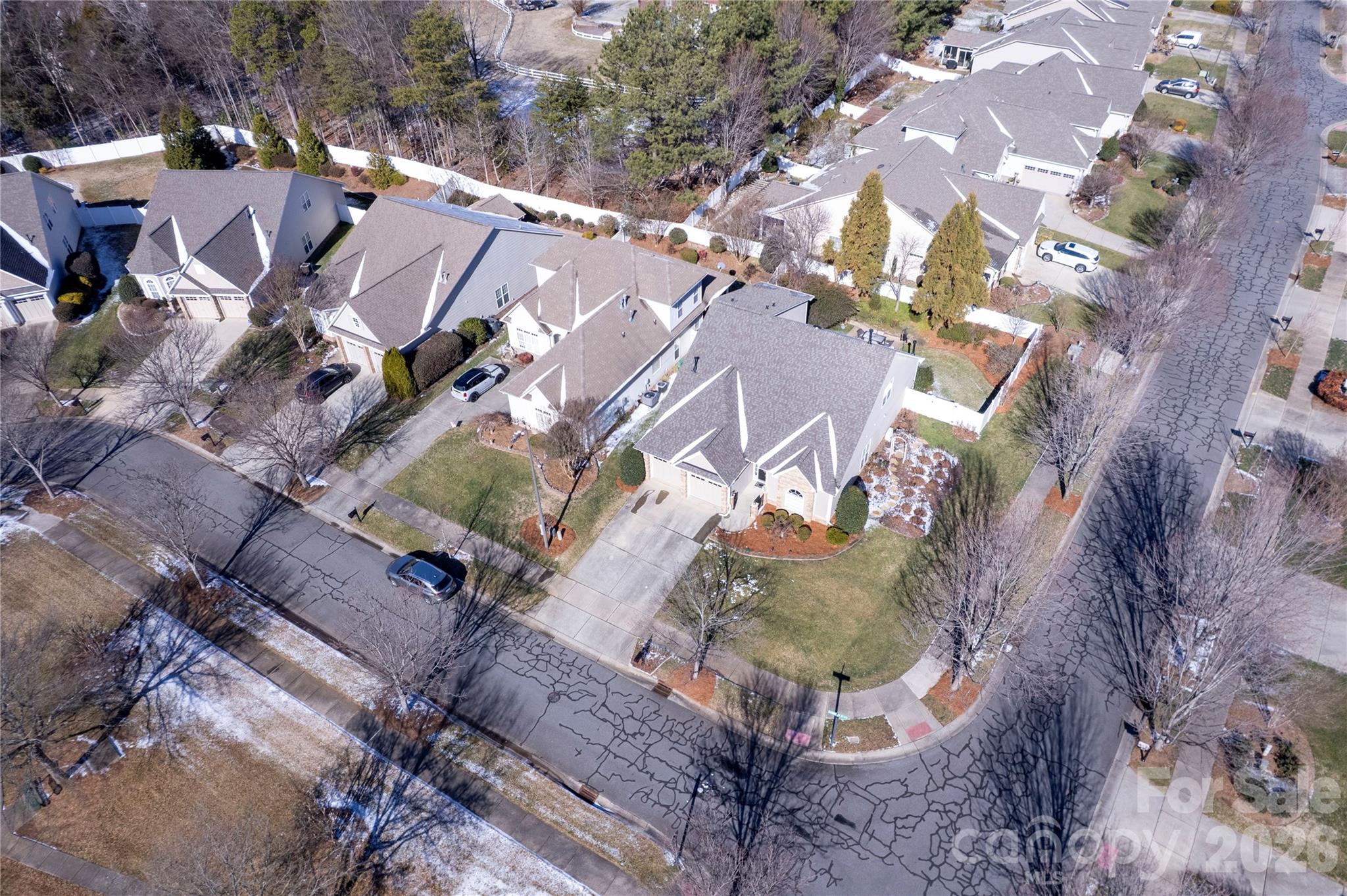 2663 Danbury Circle NW — Concord