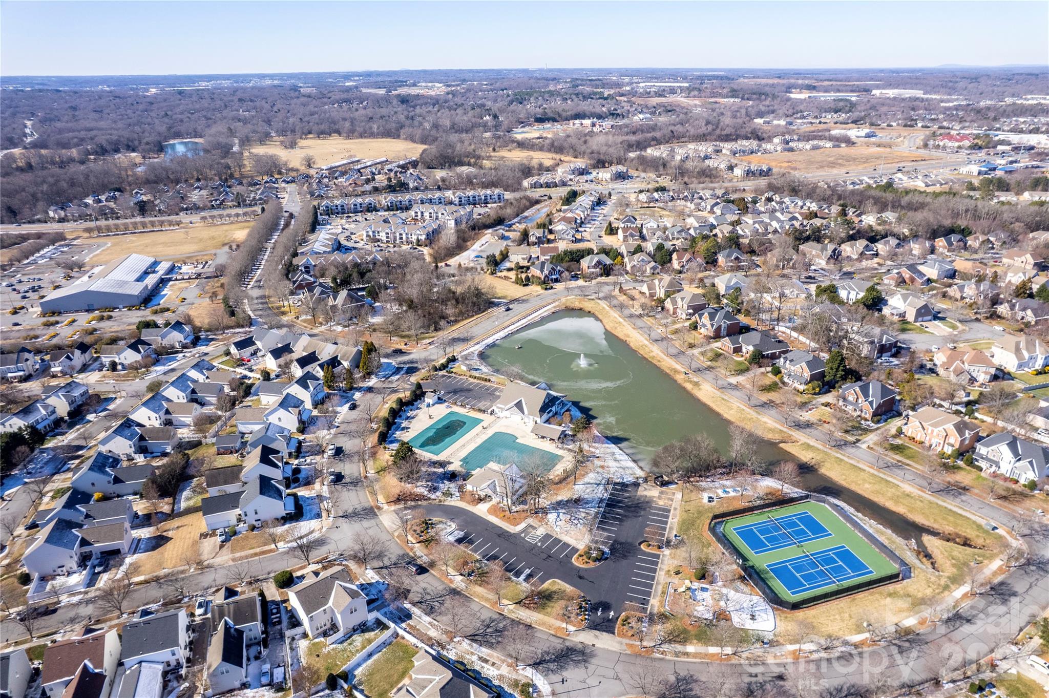 2663 Danbury Circle NW — Concord