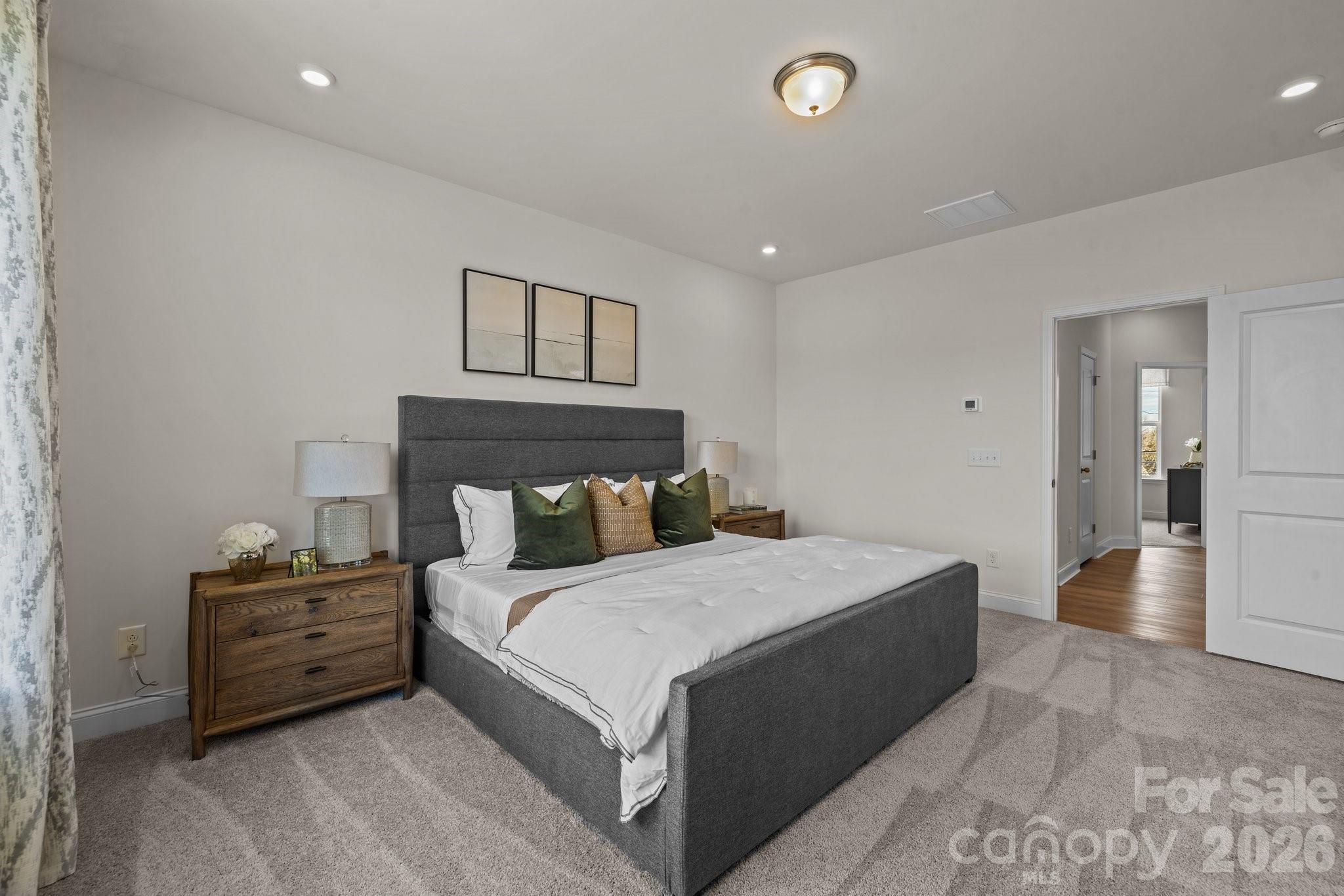 3029 Rozzelles Ferry Road — Charlotte