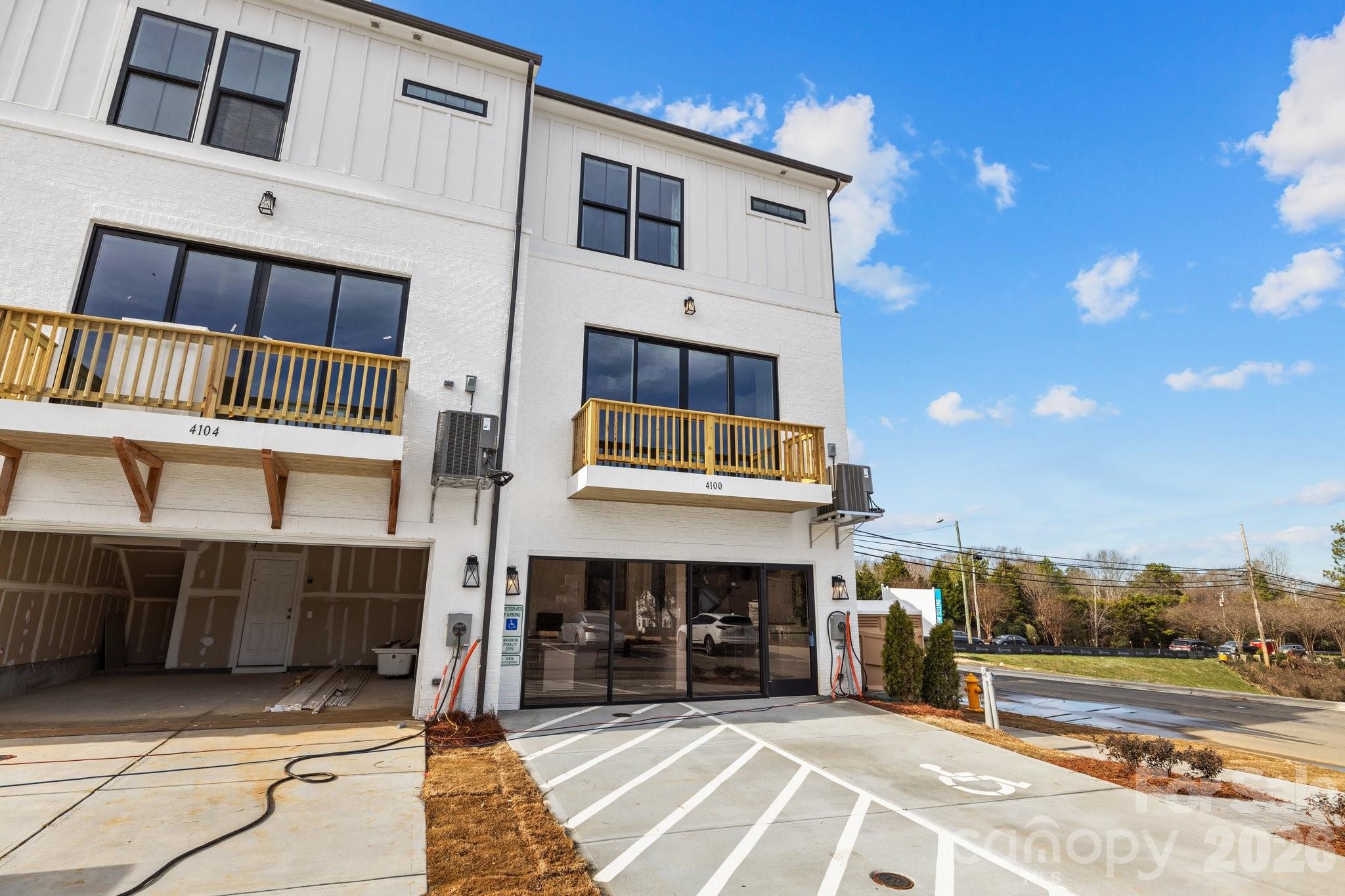 3029 Rozzelles Ferry Road — Charlotte
