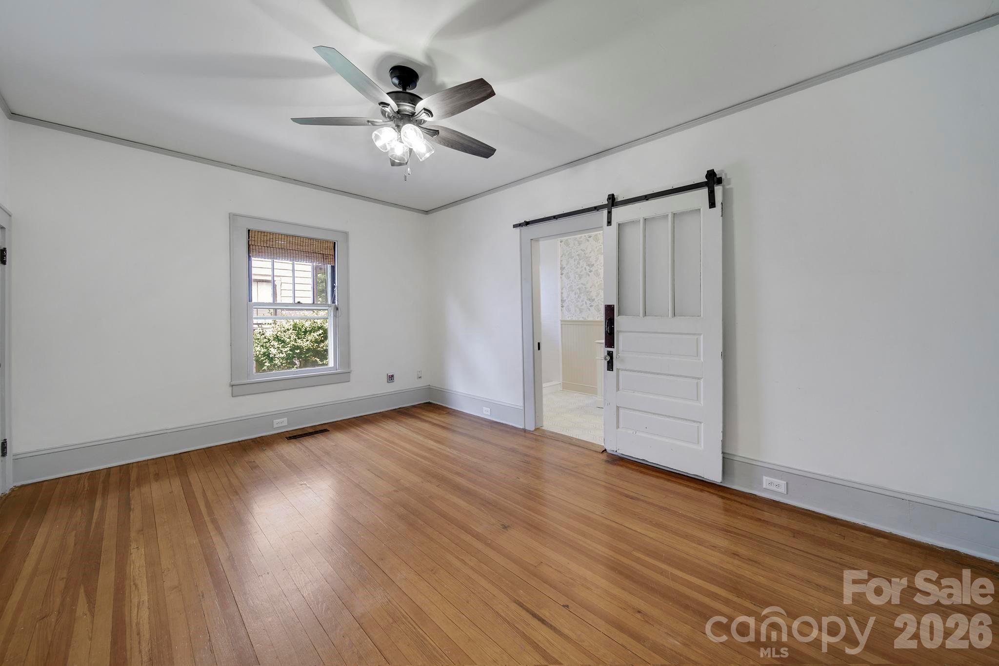 1638 Longfellow Street — Charlotte